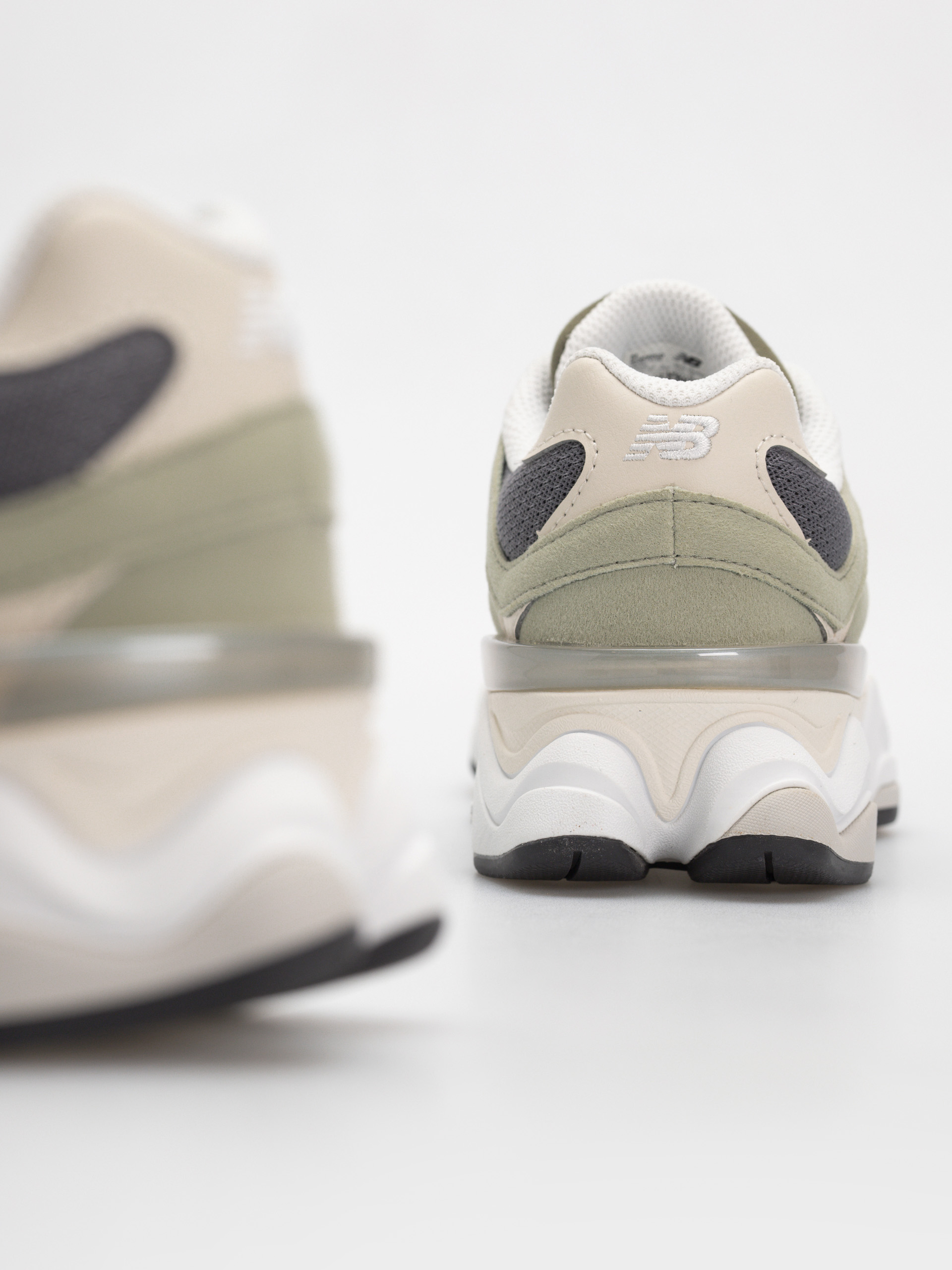 New Balance 9060 JR Cipők (garter snake)