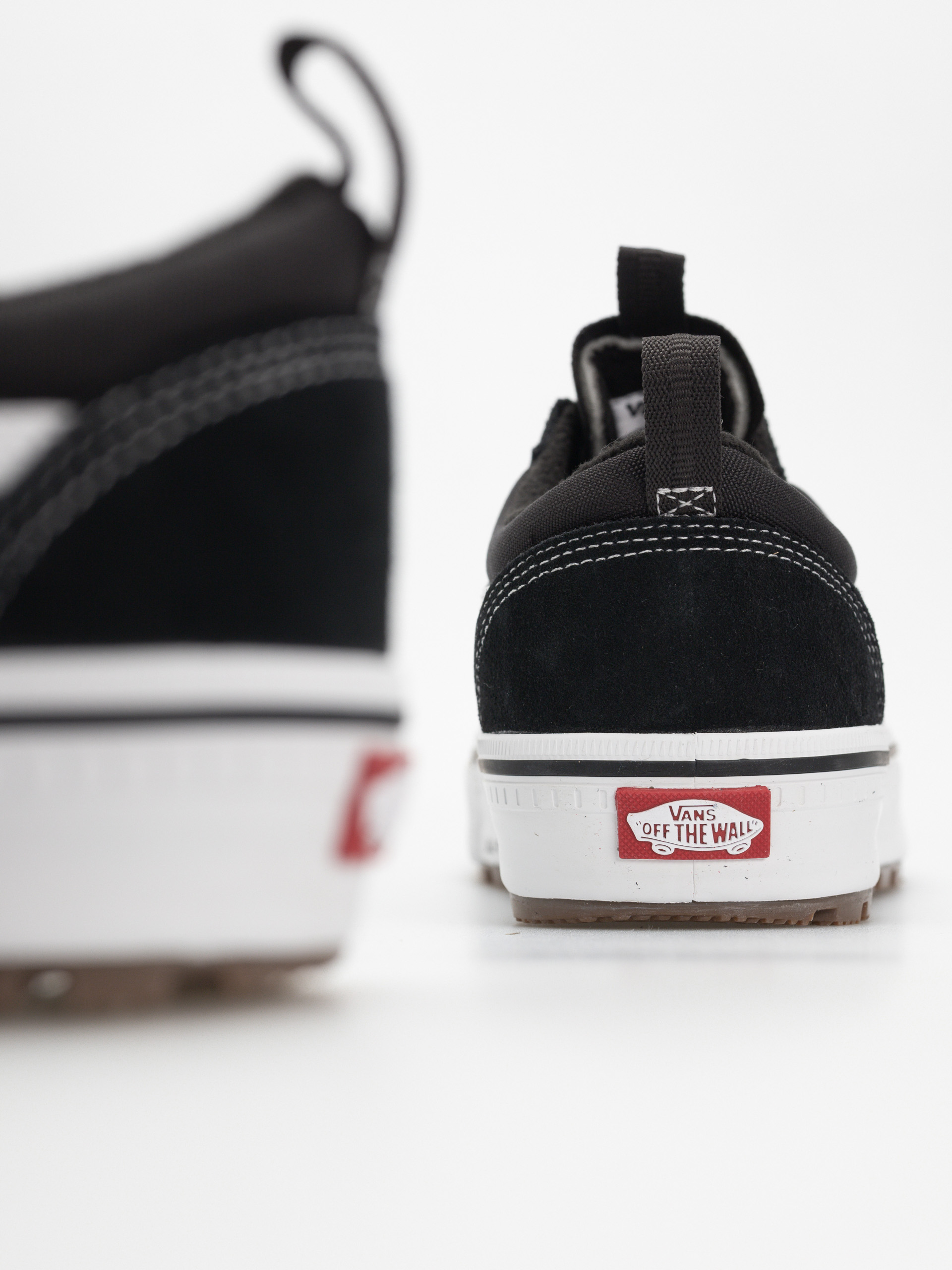 Vans Mte Old Skool Waterproof Insulated Cipők (black/white)