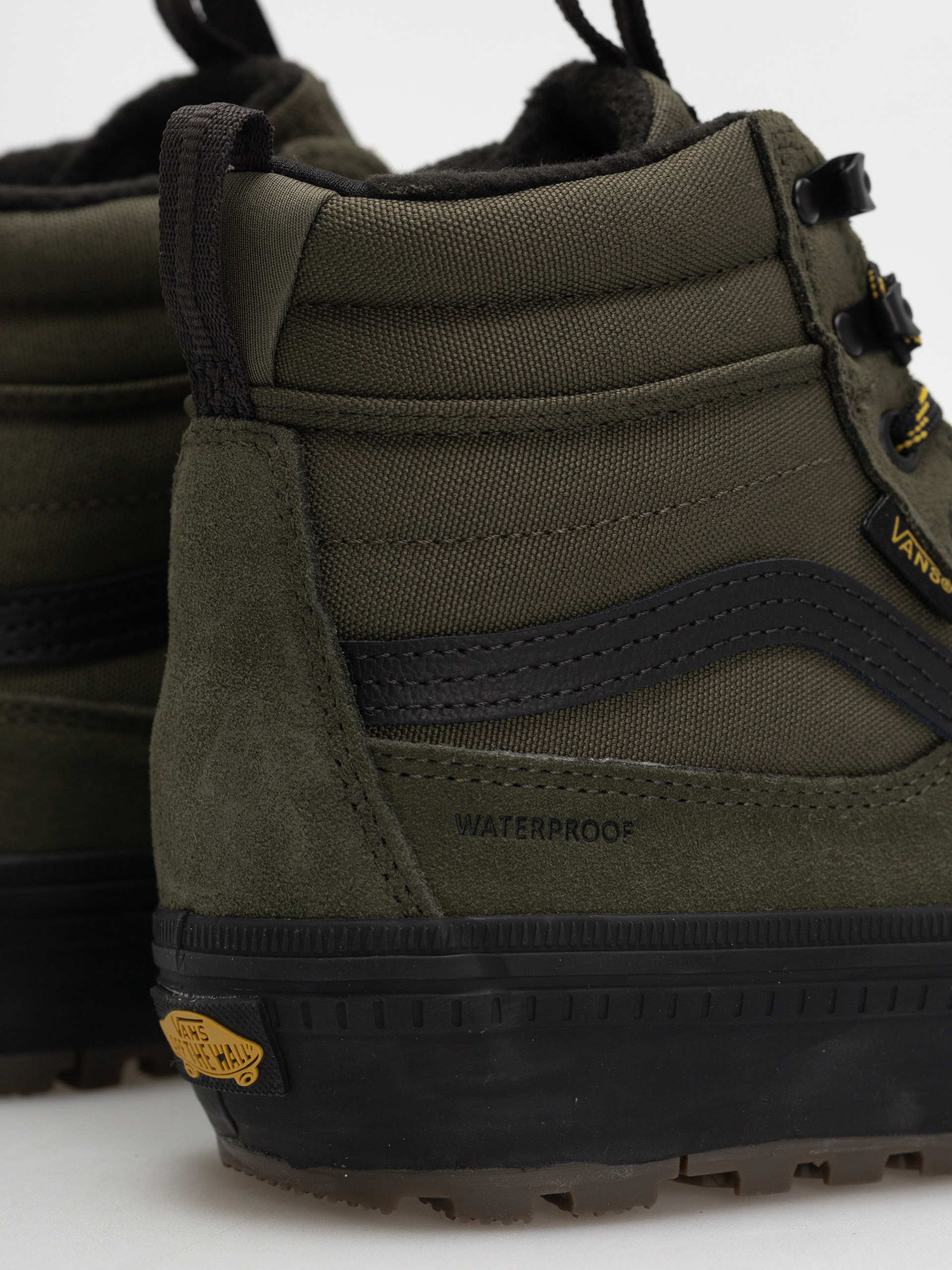 Vans Mte Sk8 Hi Waterproof Insulated Cipők (green/black)
