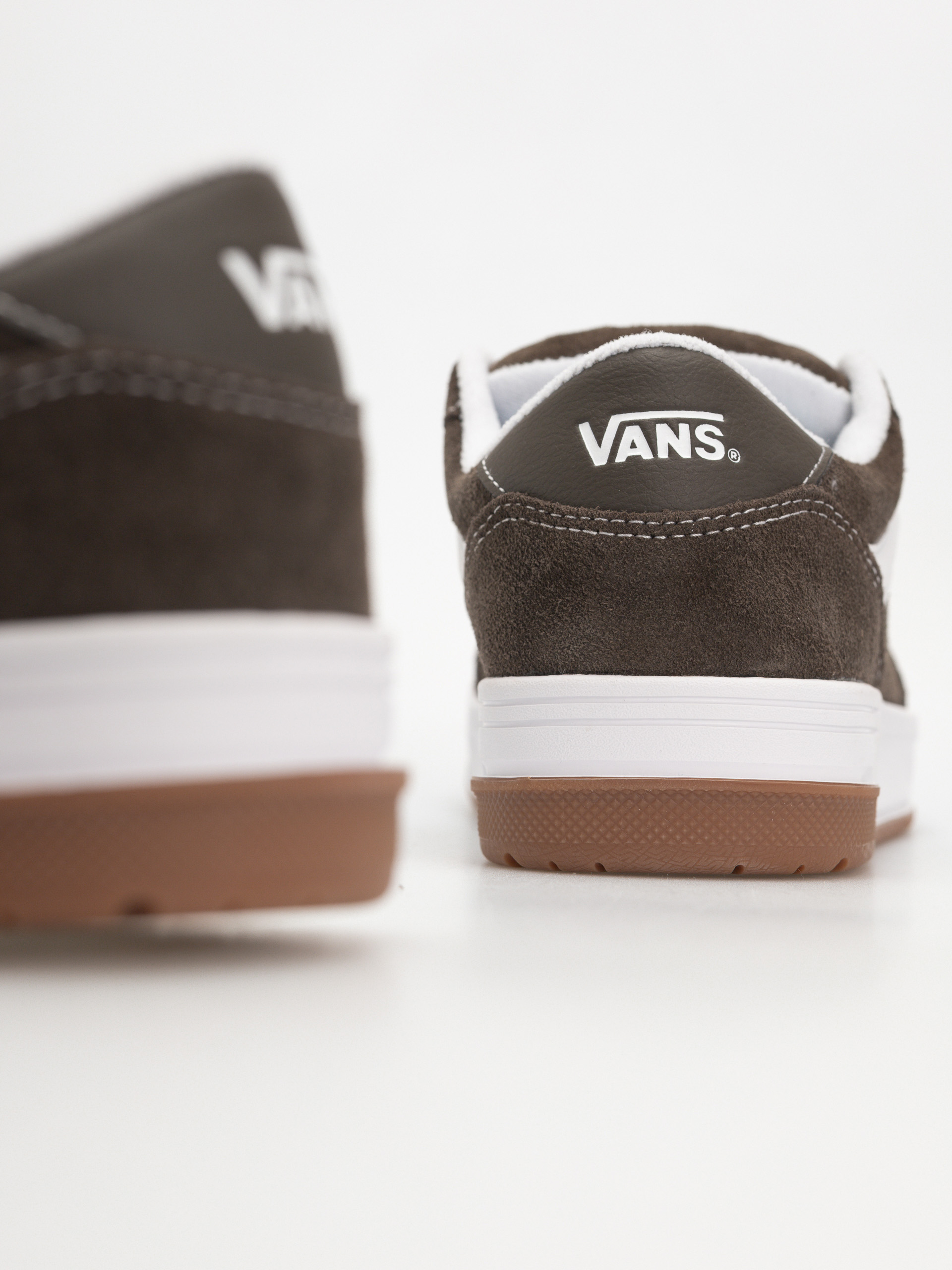 Vans Hylane Cipők (suede brown)
