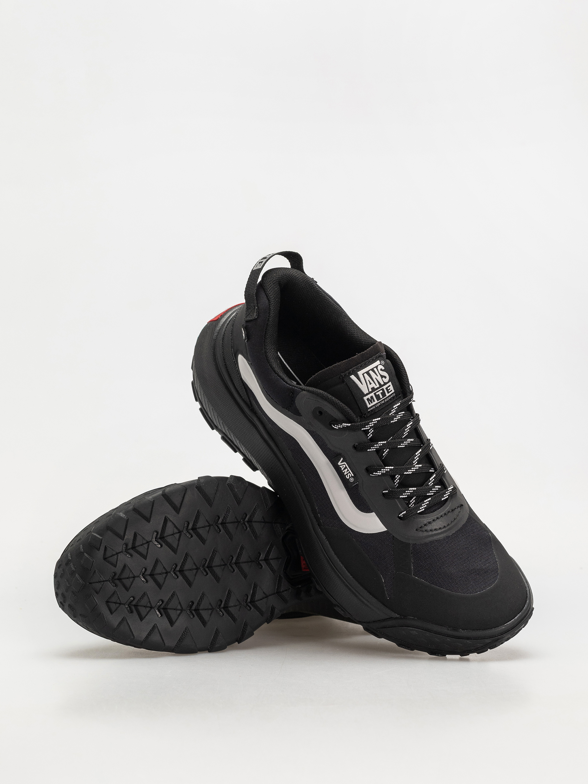 Vans Mte Crosspath Cipők (reflective black)