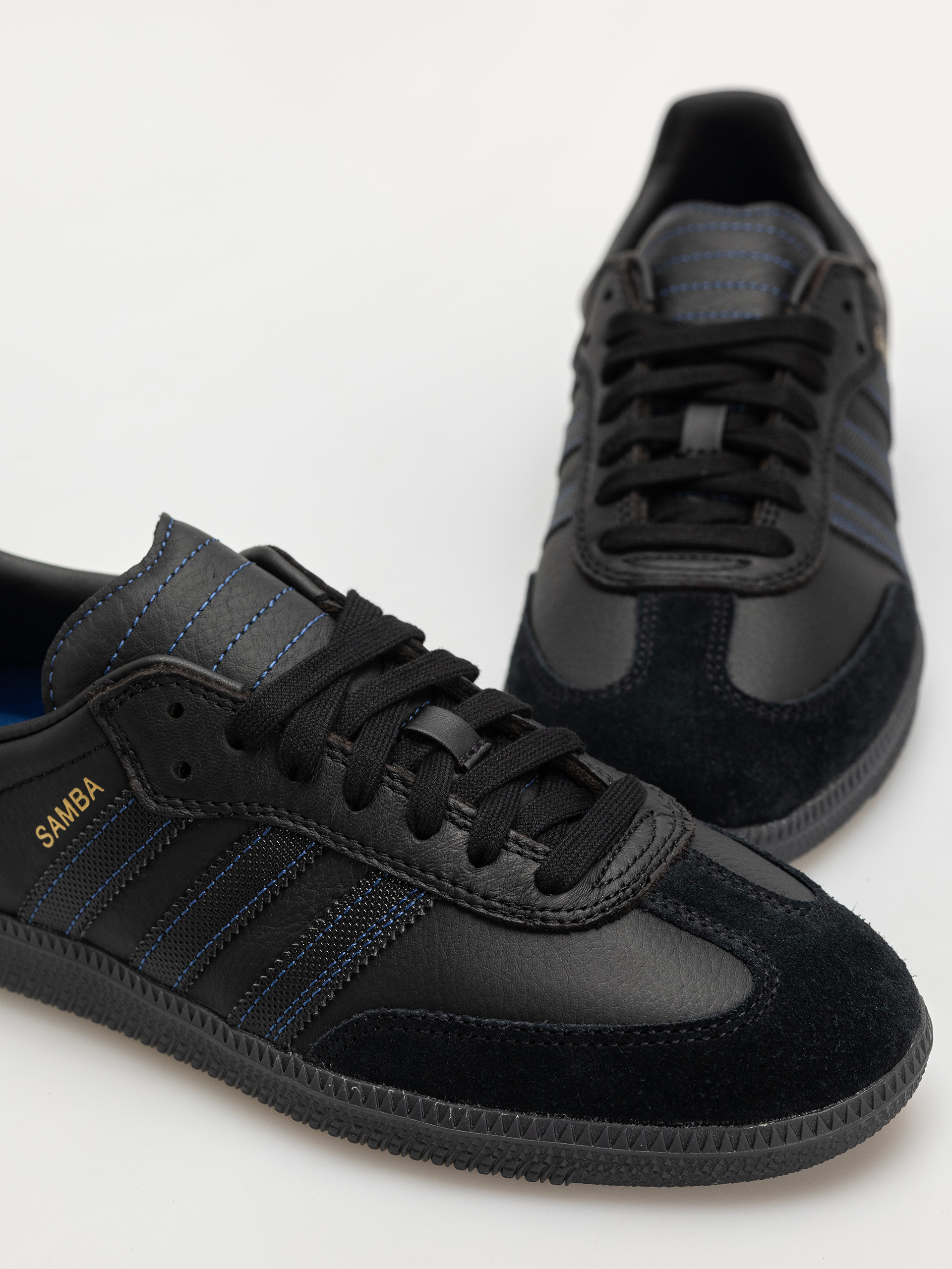 adidas Samba Adv Cipők (cblack/cblack/royblu)