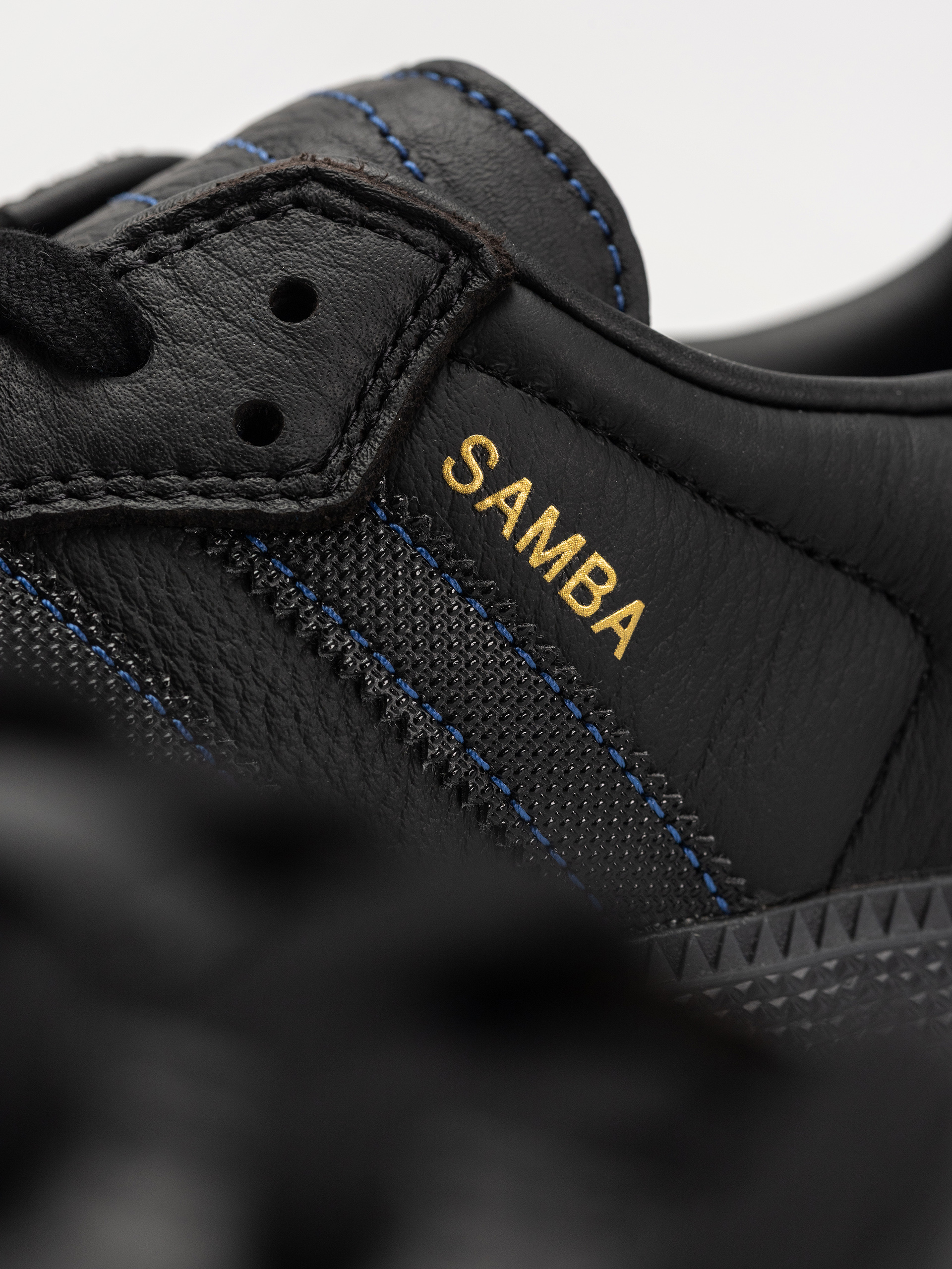 adidas Samba Adv Cipők (cblack/cblack/royblu)