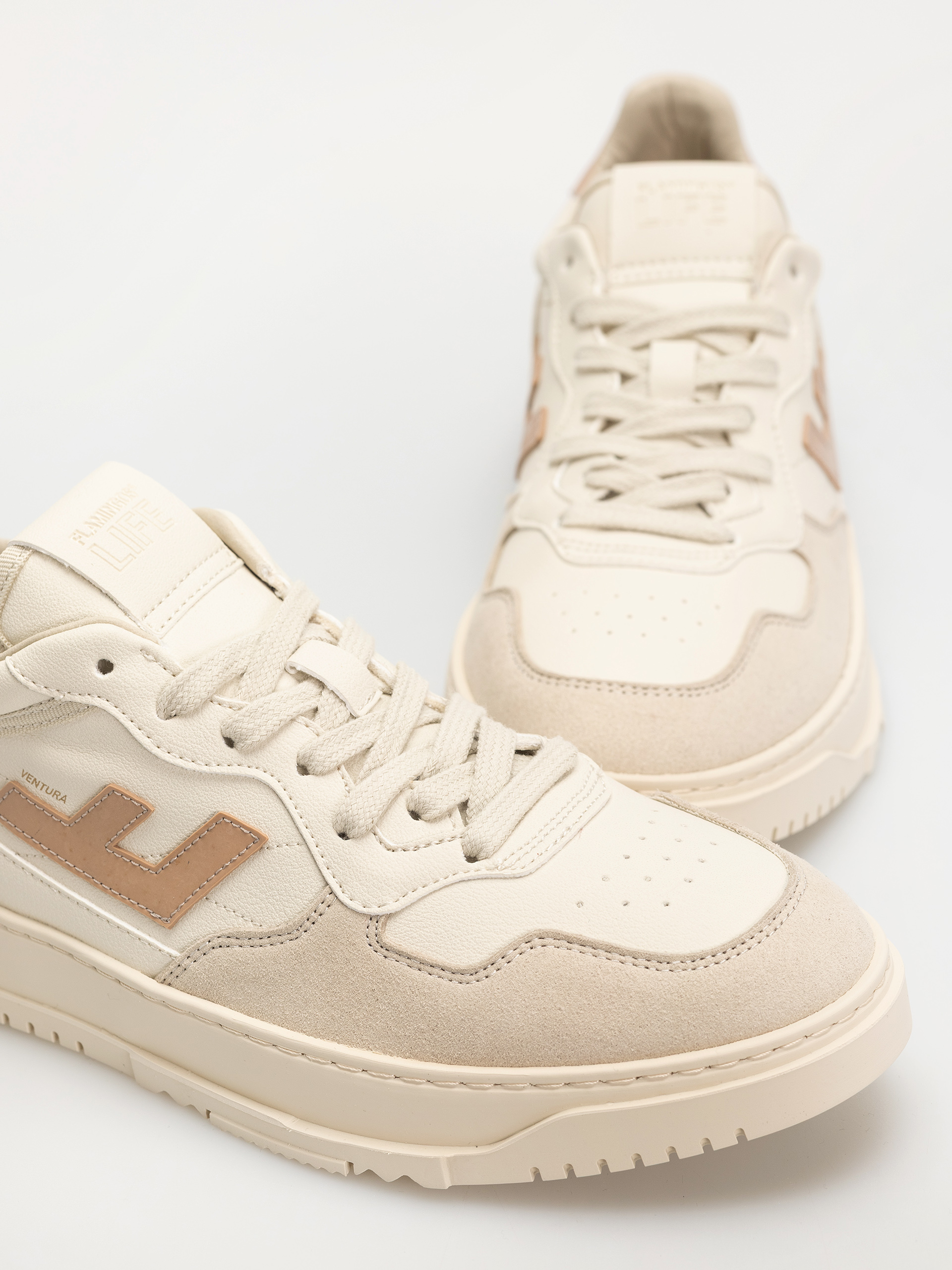 Cipők Flamingos Life Ventura (brush cream)