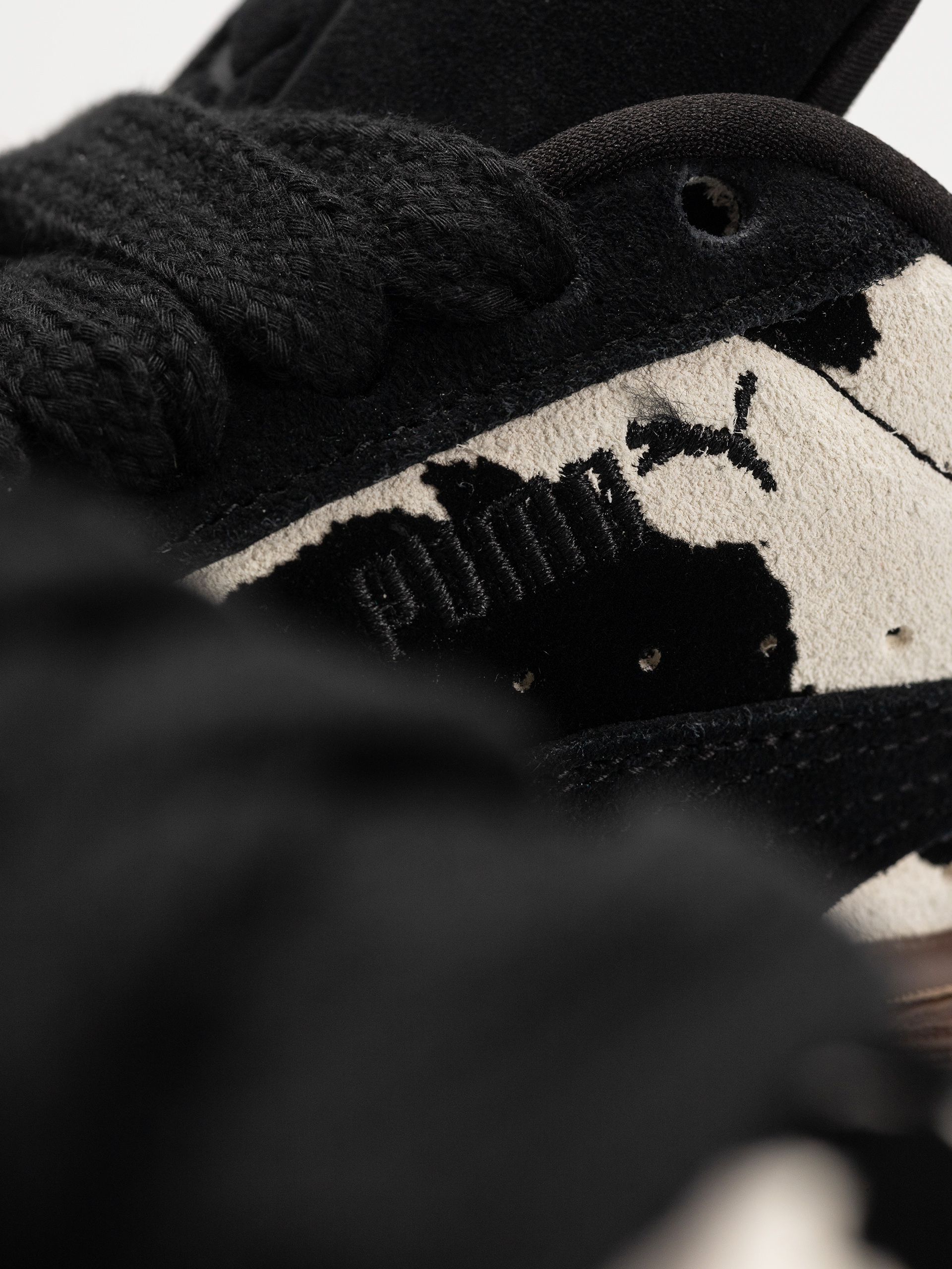 Cipők Puma Suede XL Wild Instinct Wmn (puma black/warm white)