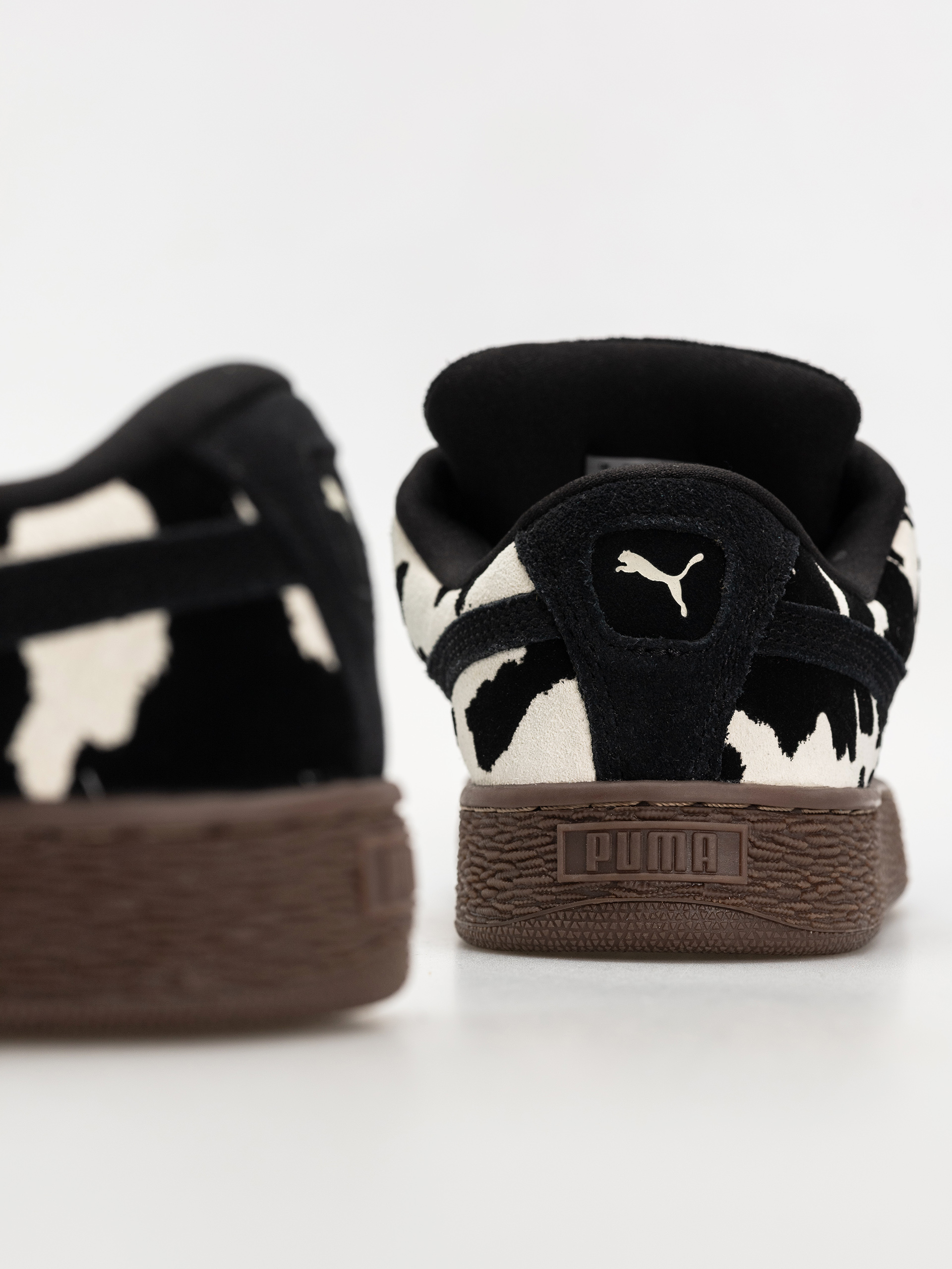 Cipők Puma Suede XL Wild Instinct Wmn (puma black/warm white)