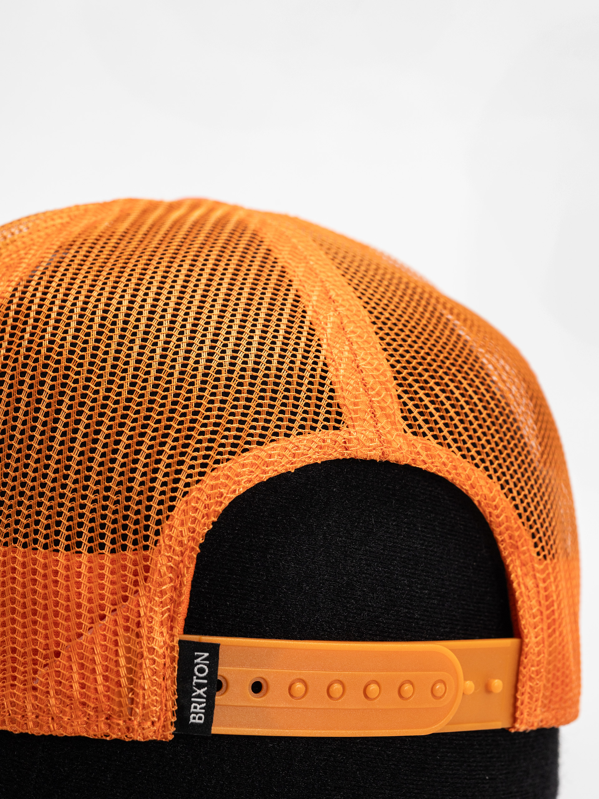 Baseball sapka Brixton Out After Dark Np Trucker H Wmn (tangerine/off white)