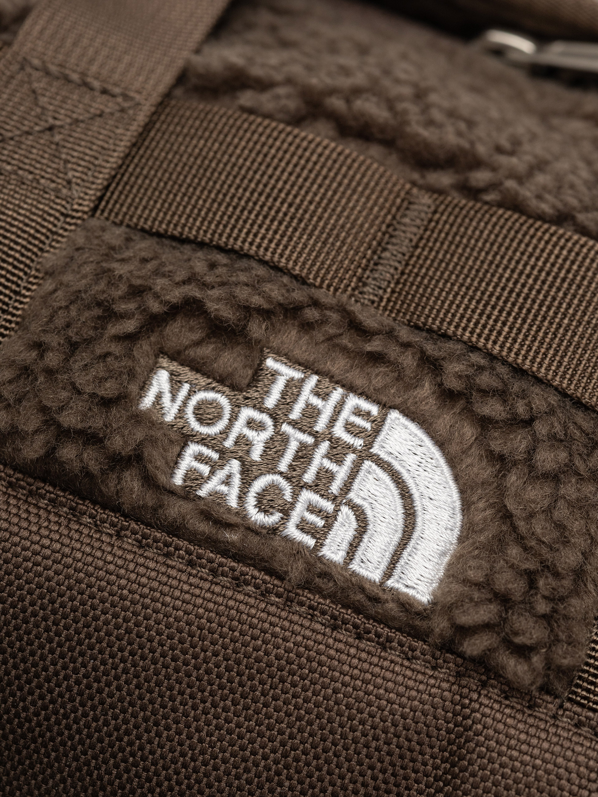 Kézitáska The North Face Base Camp High Pile Mini Bag (smokey brown tnf white)