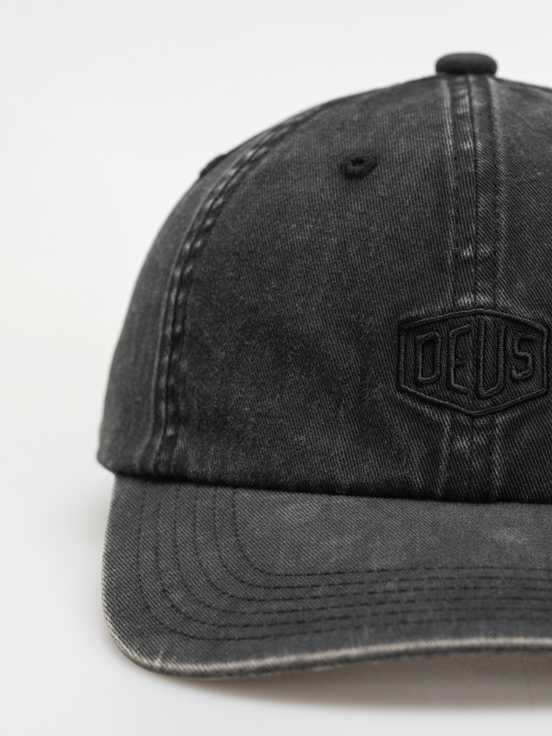 Deus Ex Machina Shield Garment Dyed Dad Cap Baseball sapka (black)