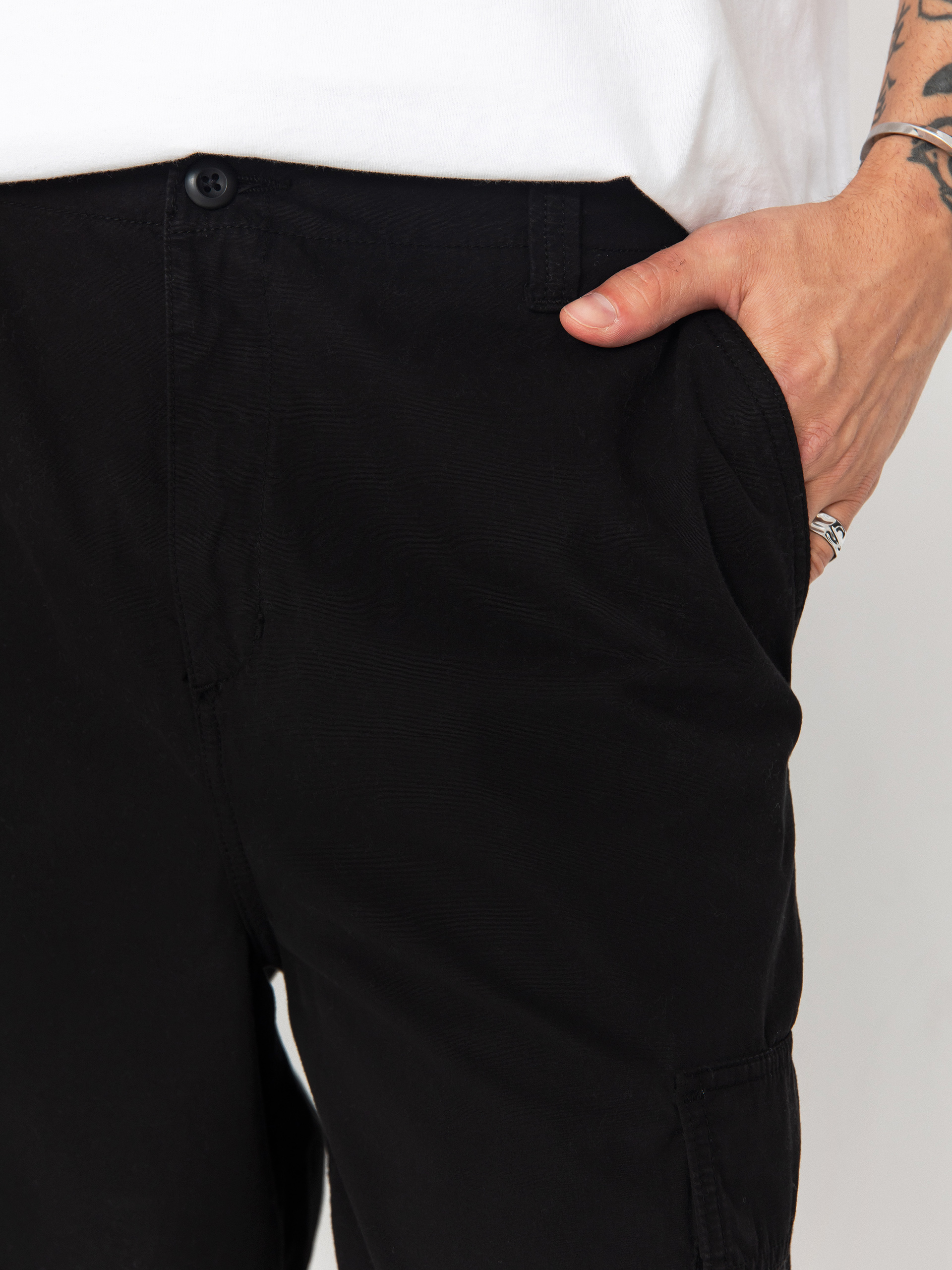 Carhartt WIP Kade Cargo Kisnadrág (black/garment dyed)