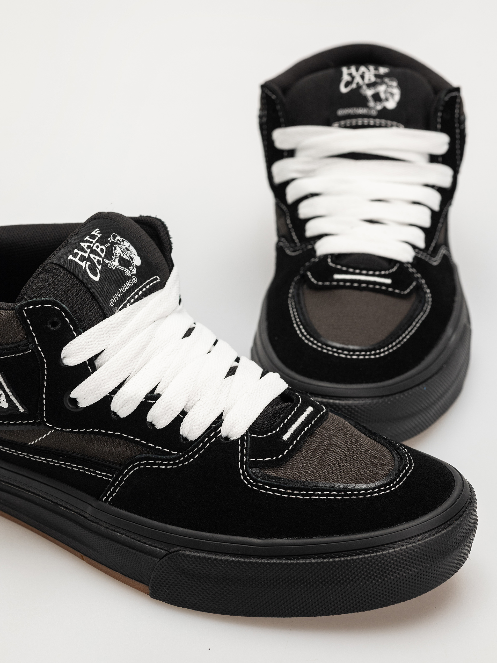 Vans Skate Half Cab Wafflecup Cipők (black/asphalt)