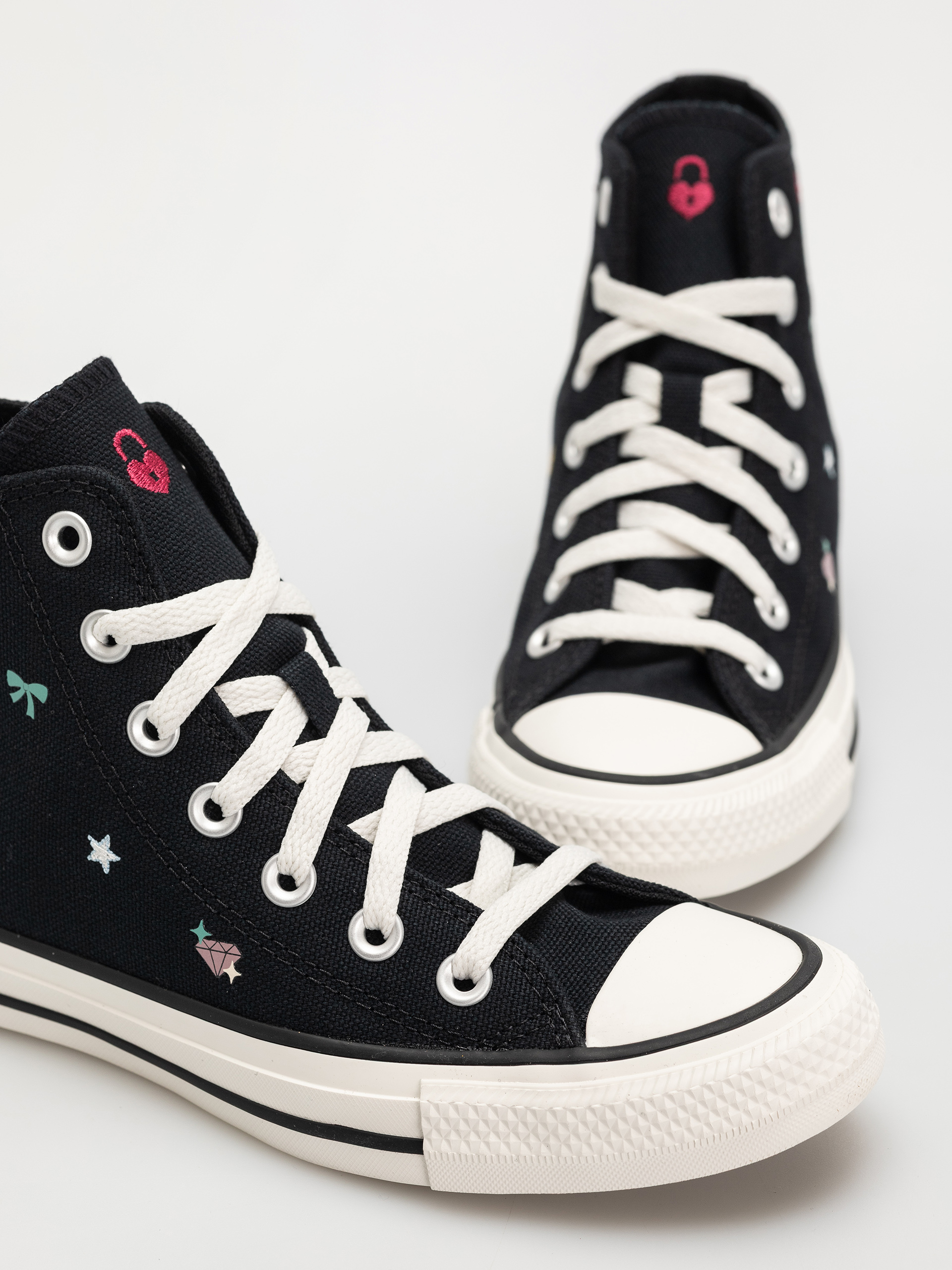 Tornacipők Converse Chuck Taylor All Star Hi (black)