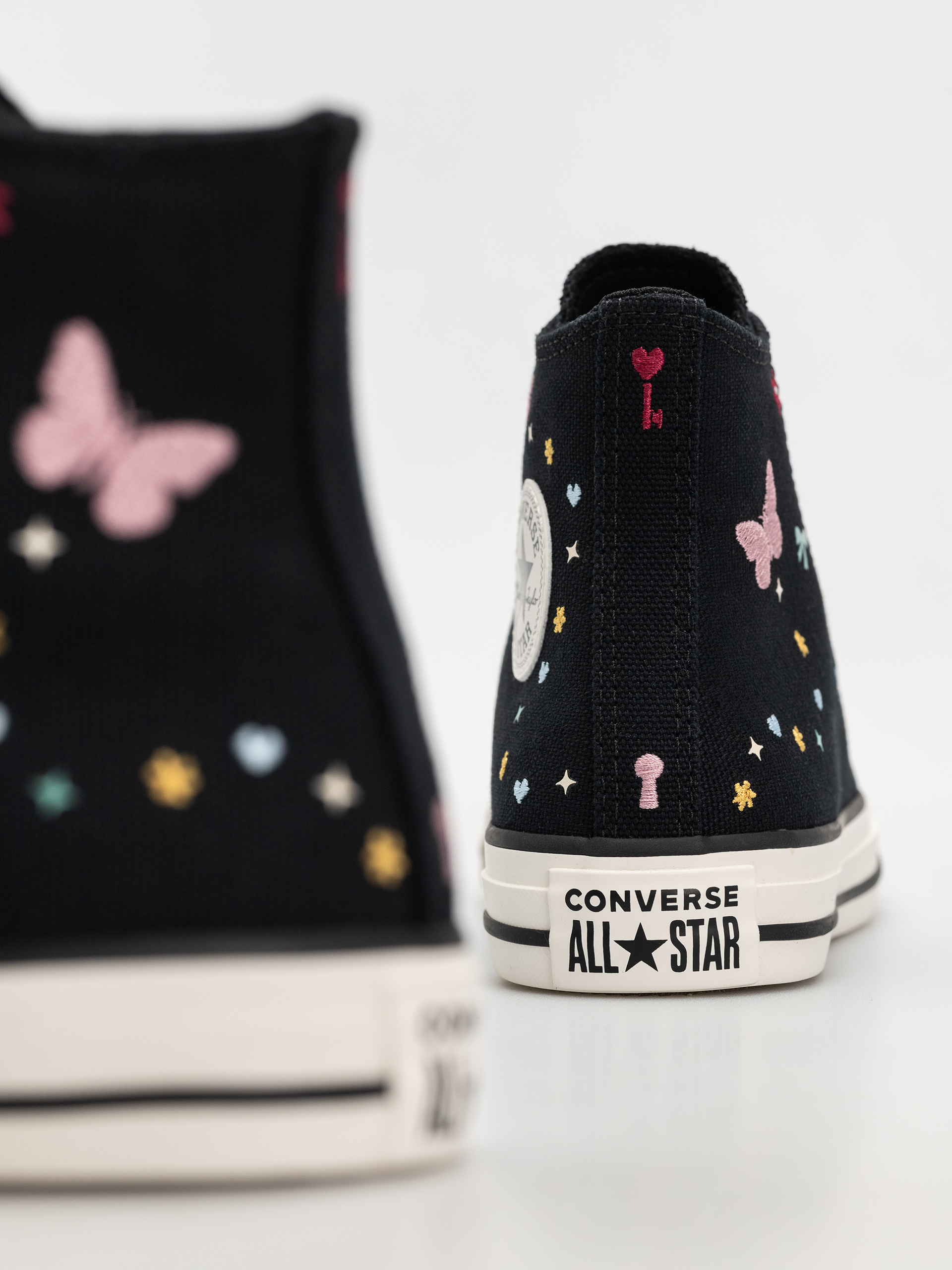 Tornacipők Converse Chuck Taylor All Star Hi (black)