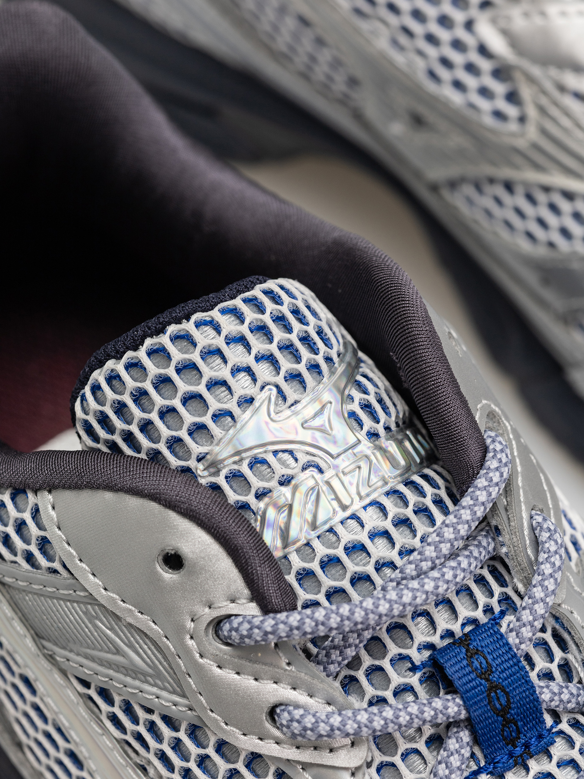 Cipők Mizuno MXR (silver/silver/nimbus cloud)