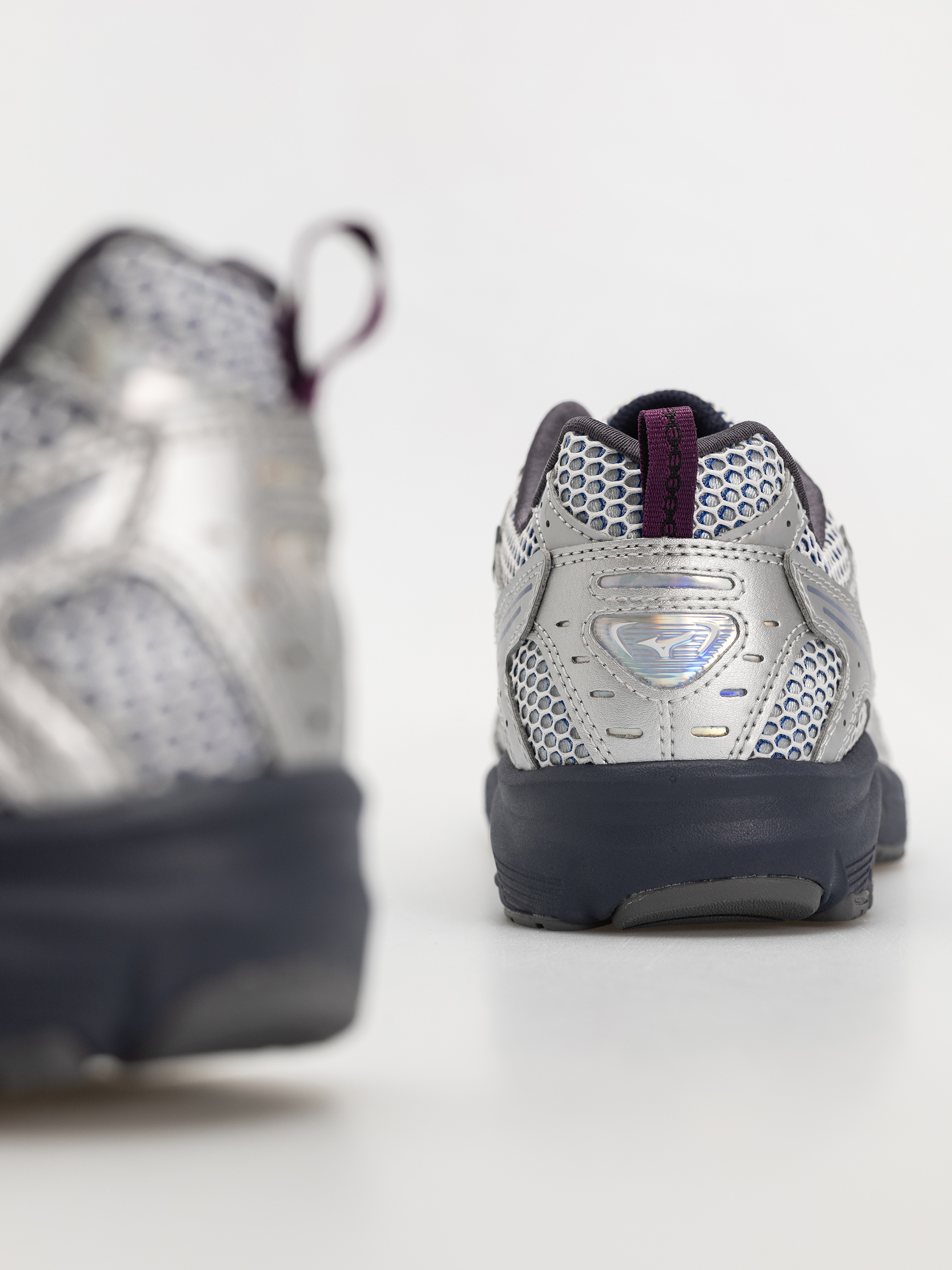 Cipők Mizuno MXR (silver/silver/nimbus cloud)