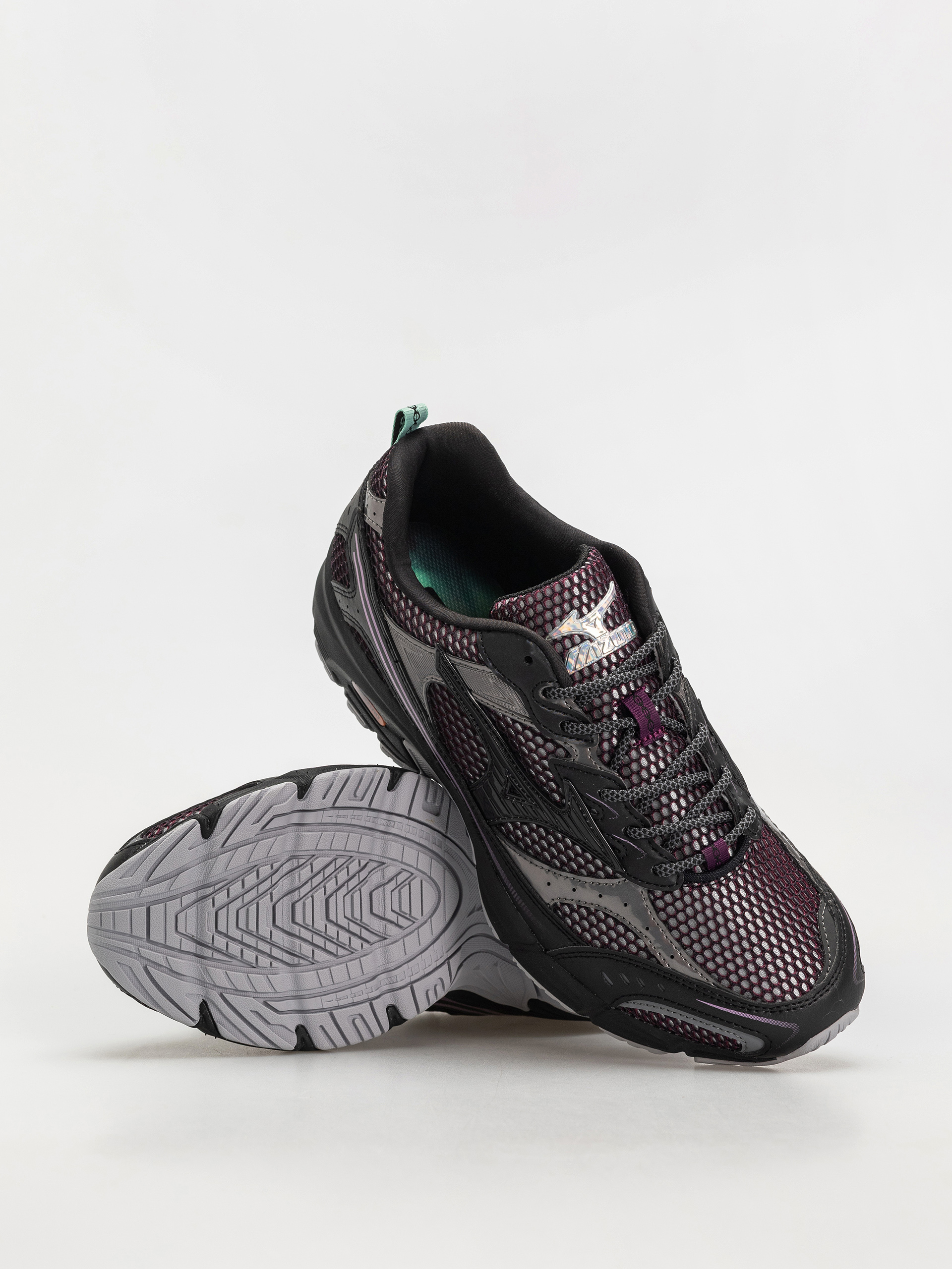 Cipők Mizuno MXR (black/black/valerian)
