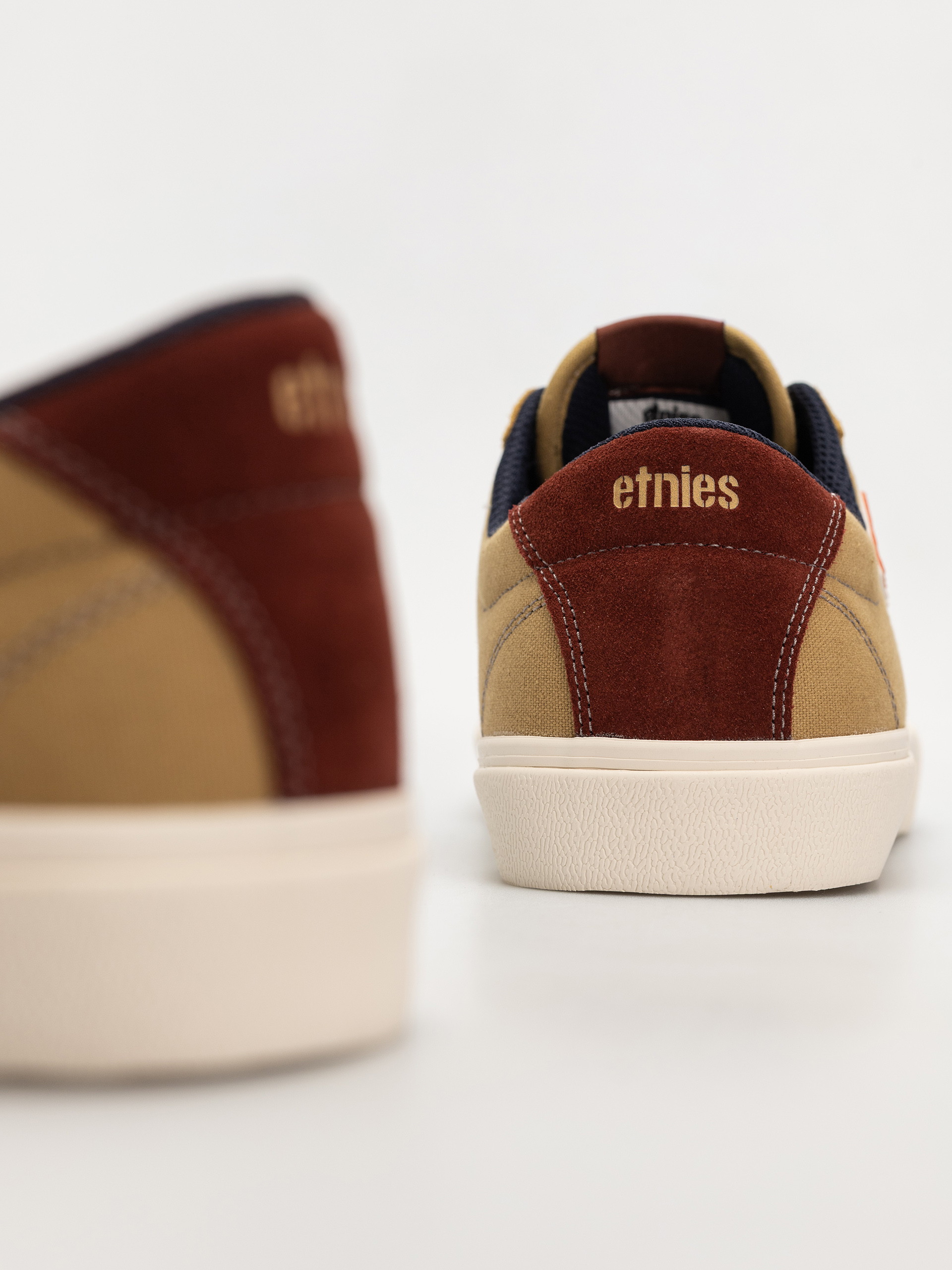 Cipők Etnies Barge Plus (tan/brown)