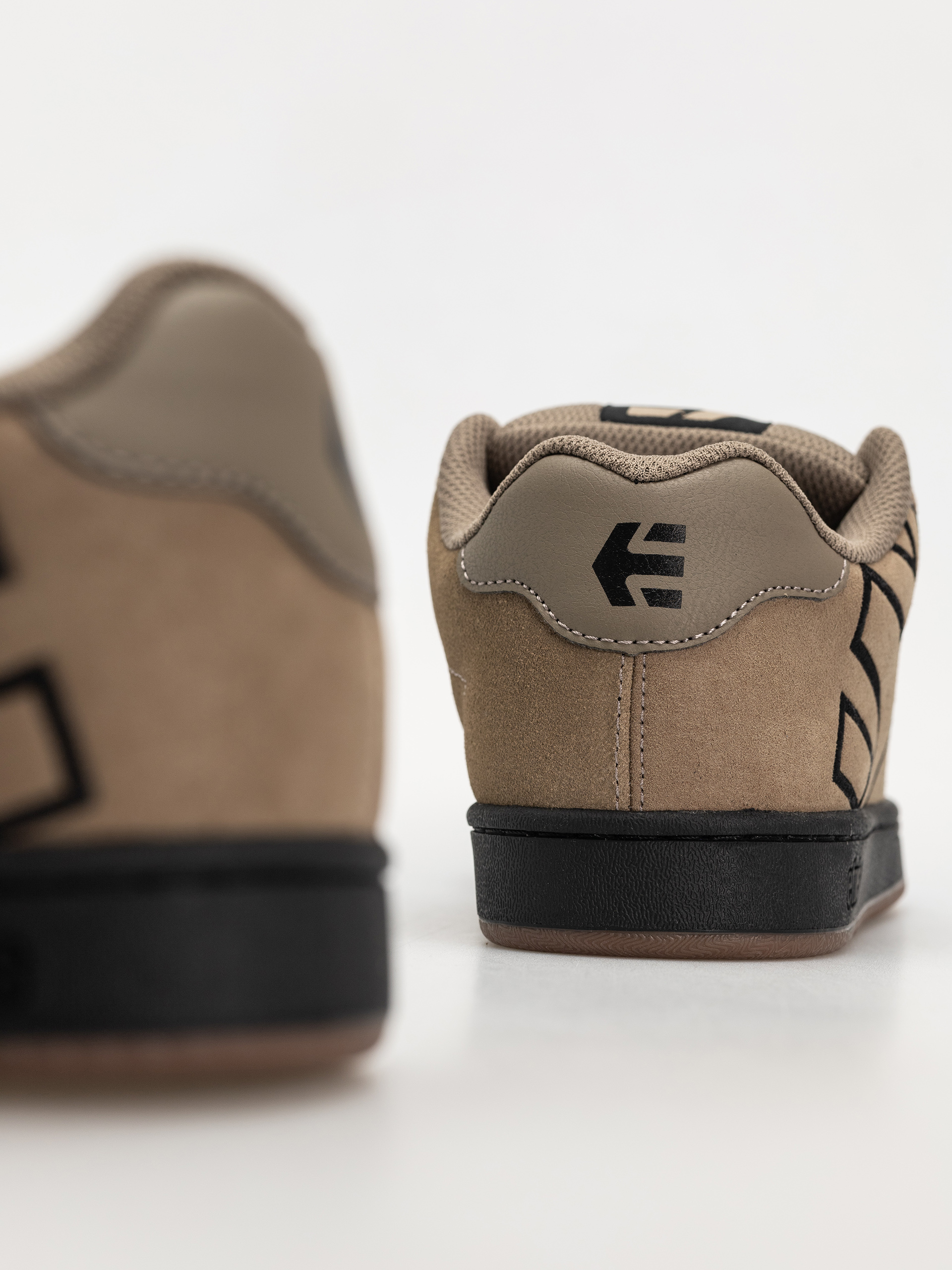 Cipők Etnies Fader (tan/black)