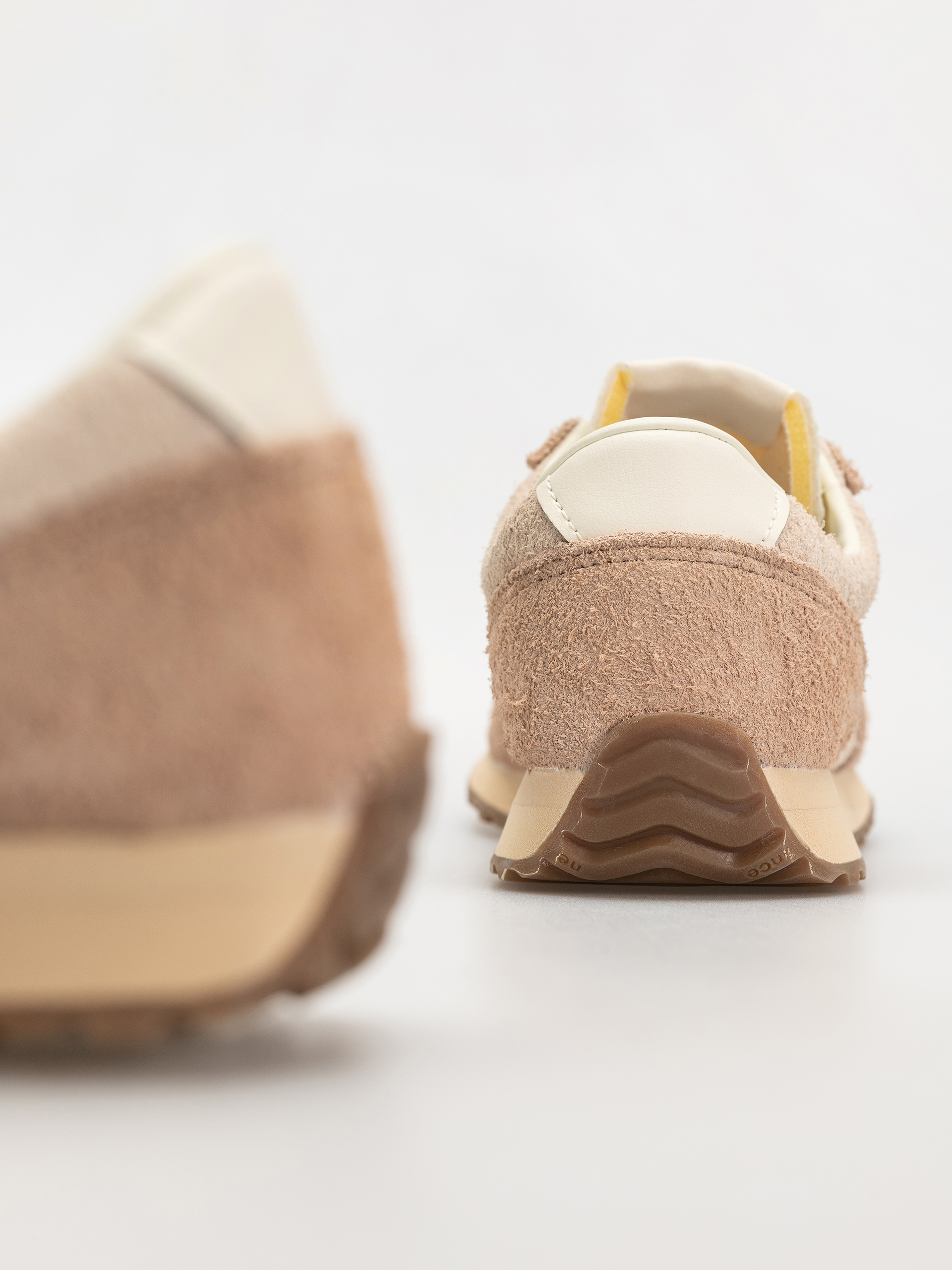 New Balance 471 Cipők (bisque)