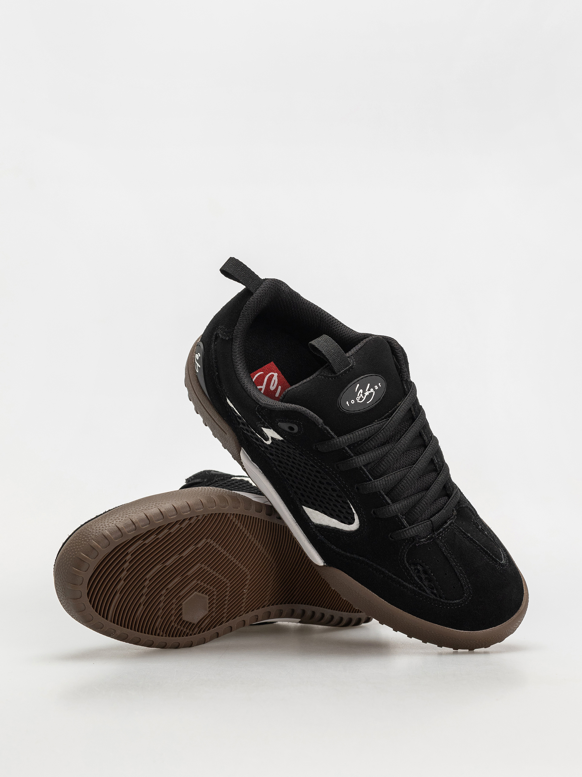 eS Quattro Cipők (black/gum/white)