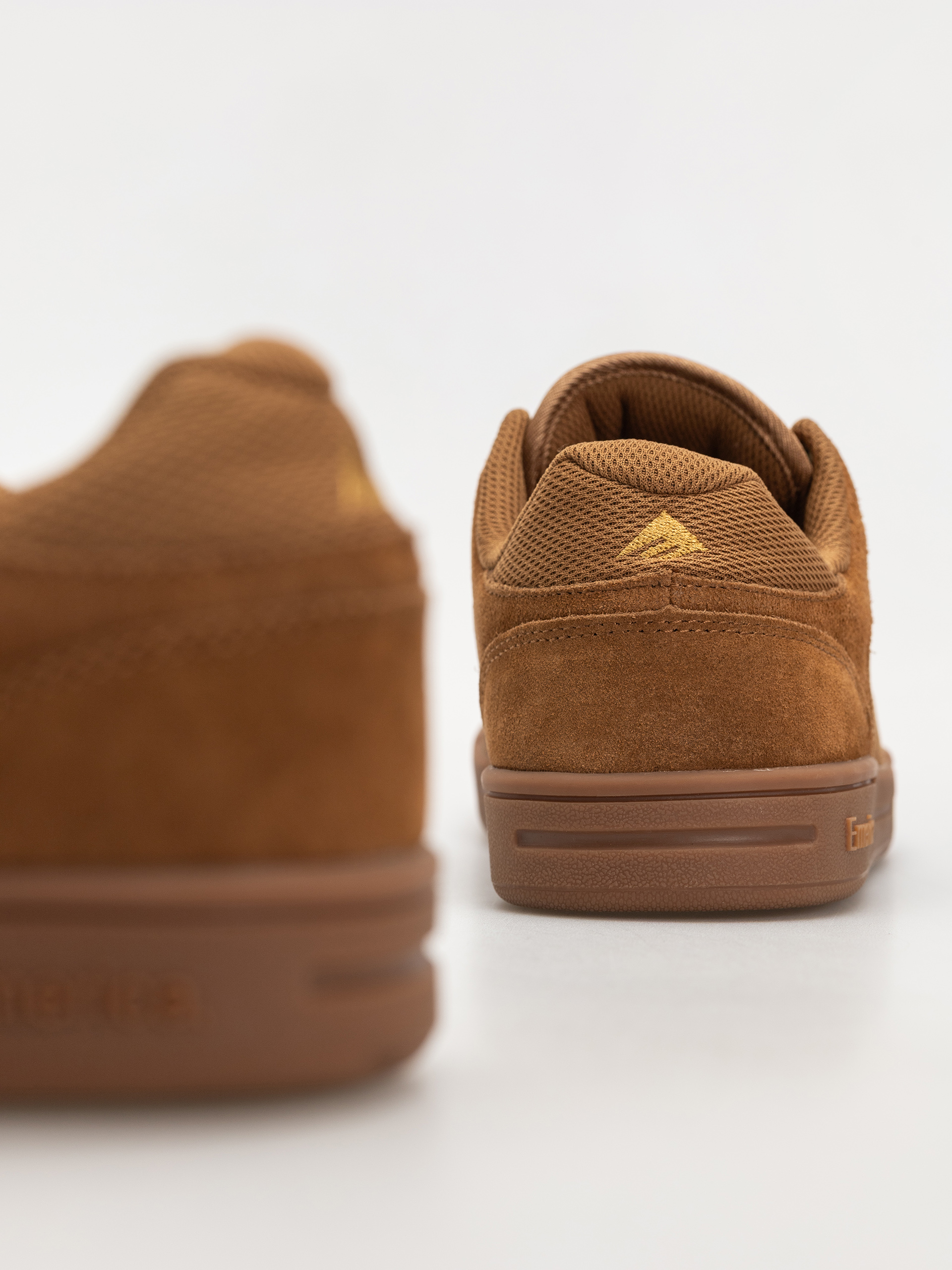 Emerica Heritic Cipők (brown/gum)