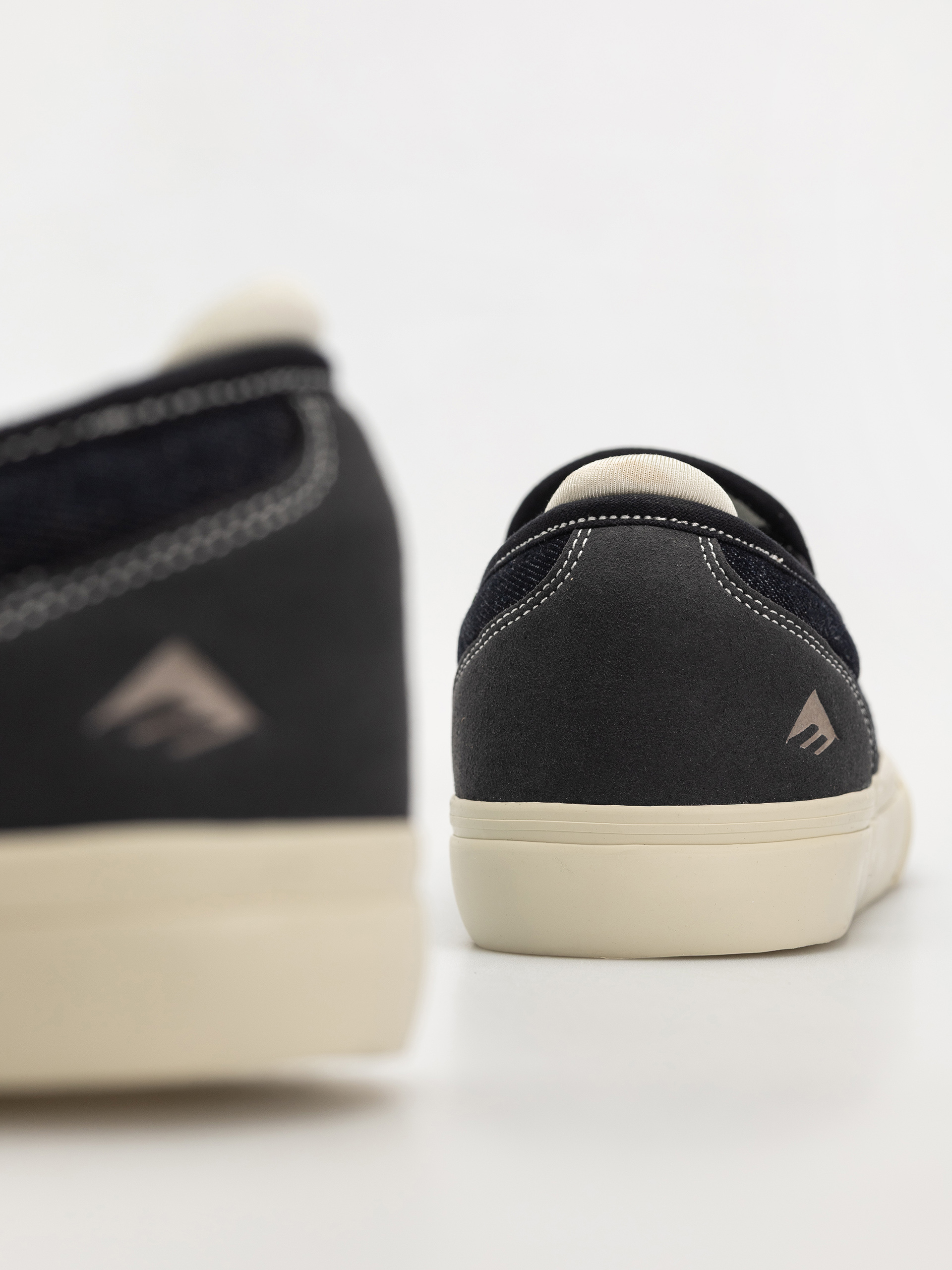 Emerica Wino G6 Slip On Cipők (black/tan)