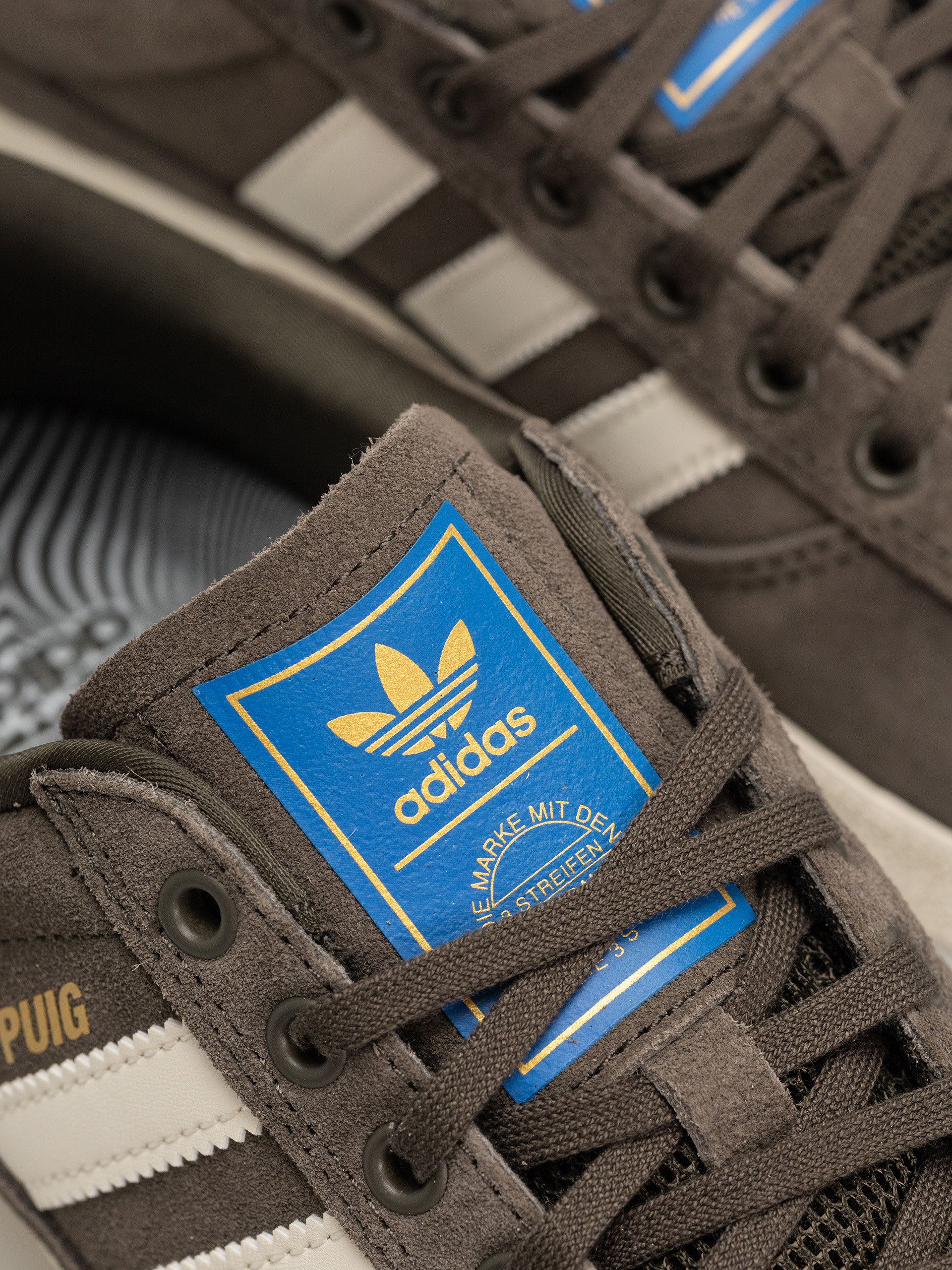 Cipők adidas Puig Indoor (shaoli/owhite/blubir)