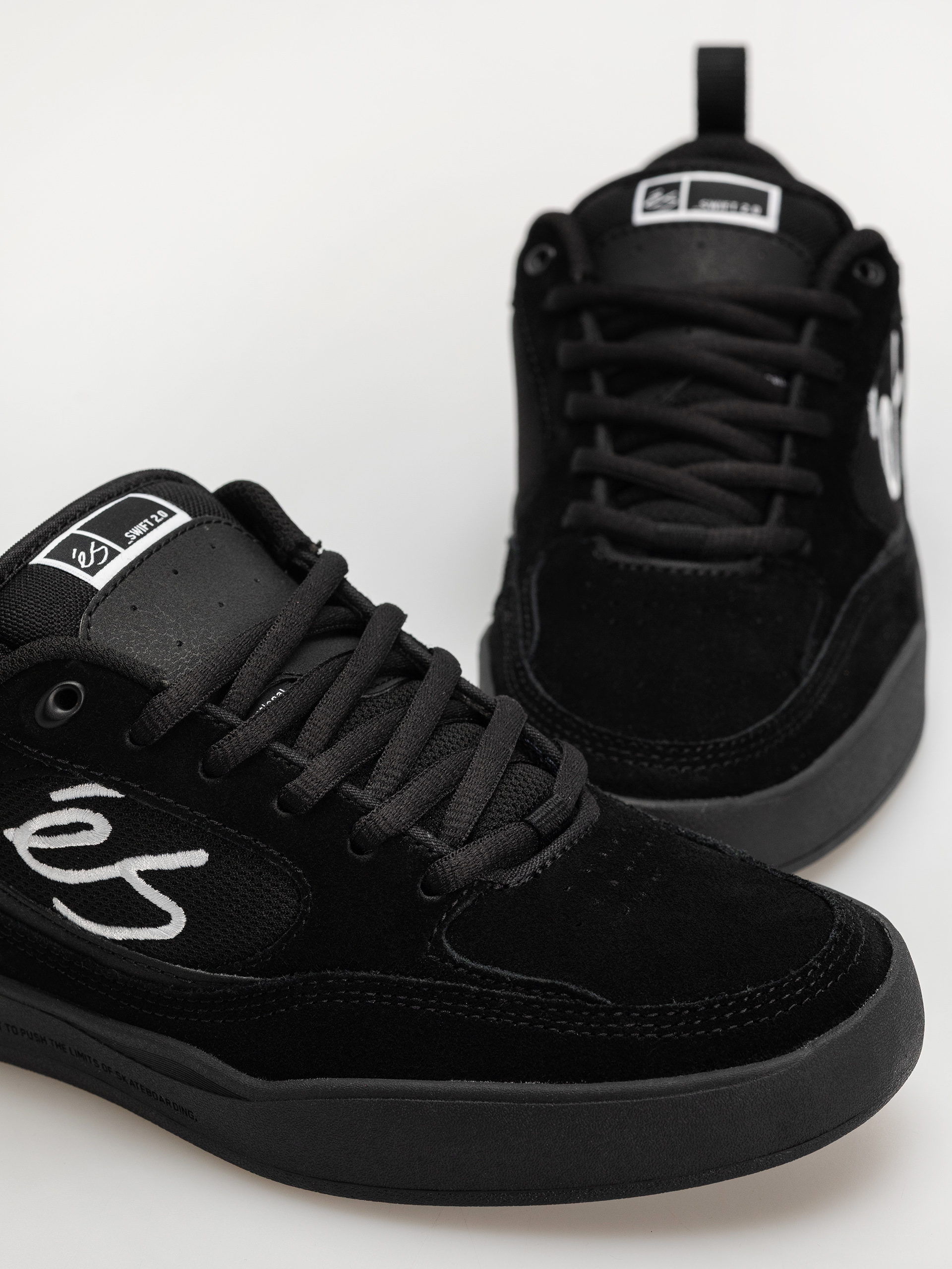 eS Swift 2.0 Cipők (black/black)
