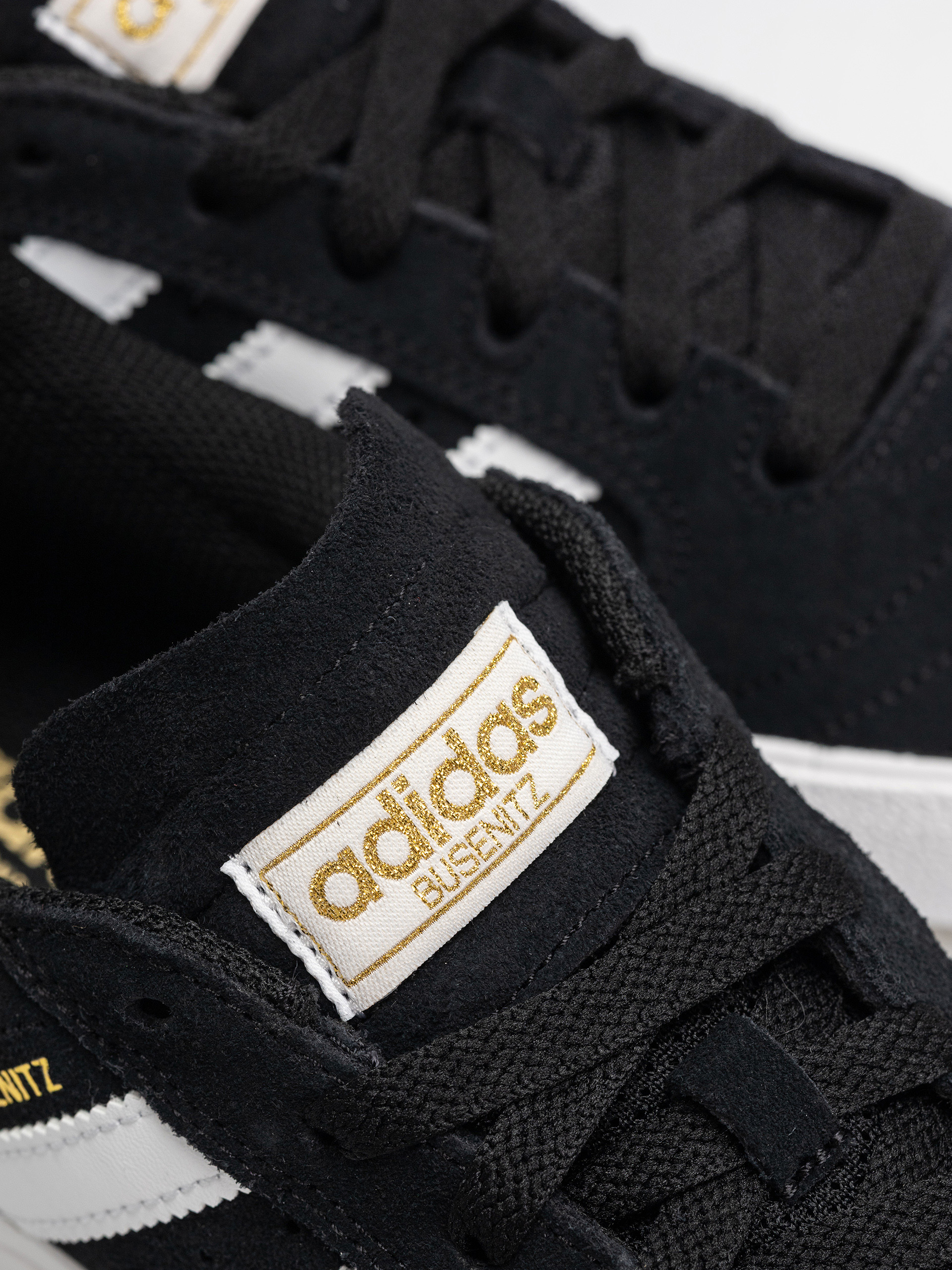 adidas Busenitz Vulc II Cipők (cblack/ftwwht/gum4)
