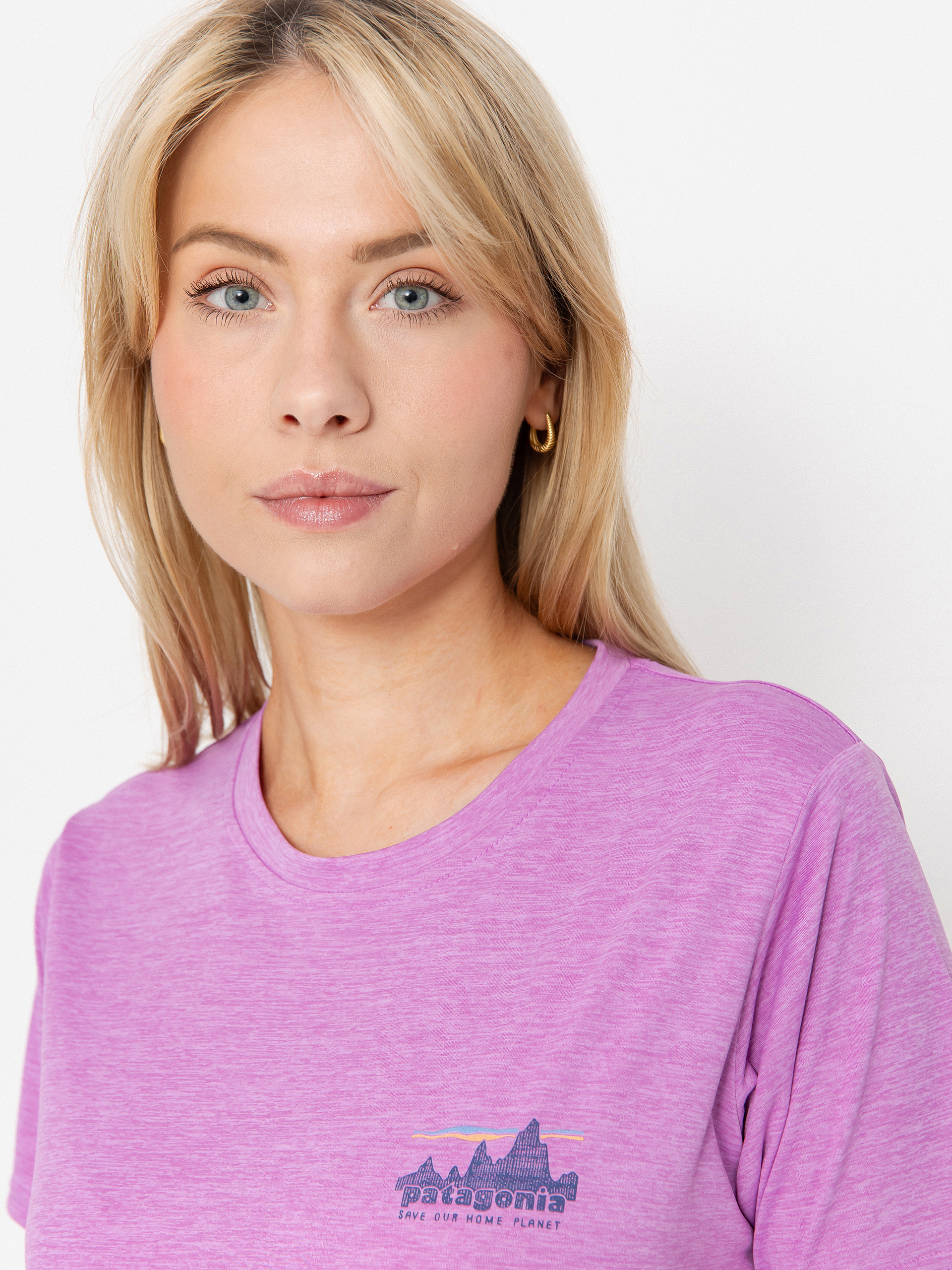Patagonia Cap Cool Daily Graphic Wmn Póló (73 skyline brisk purple x-dye)