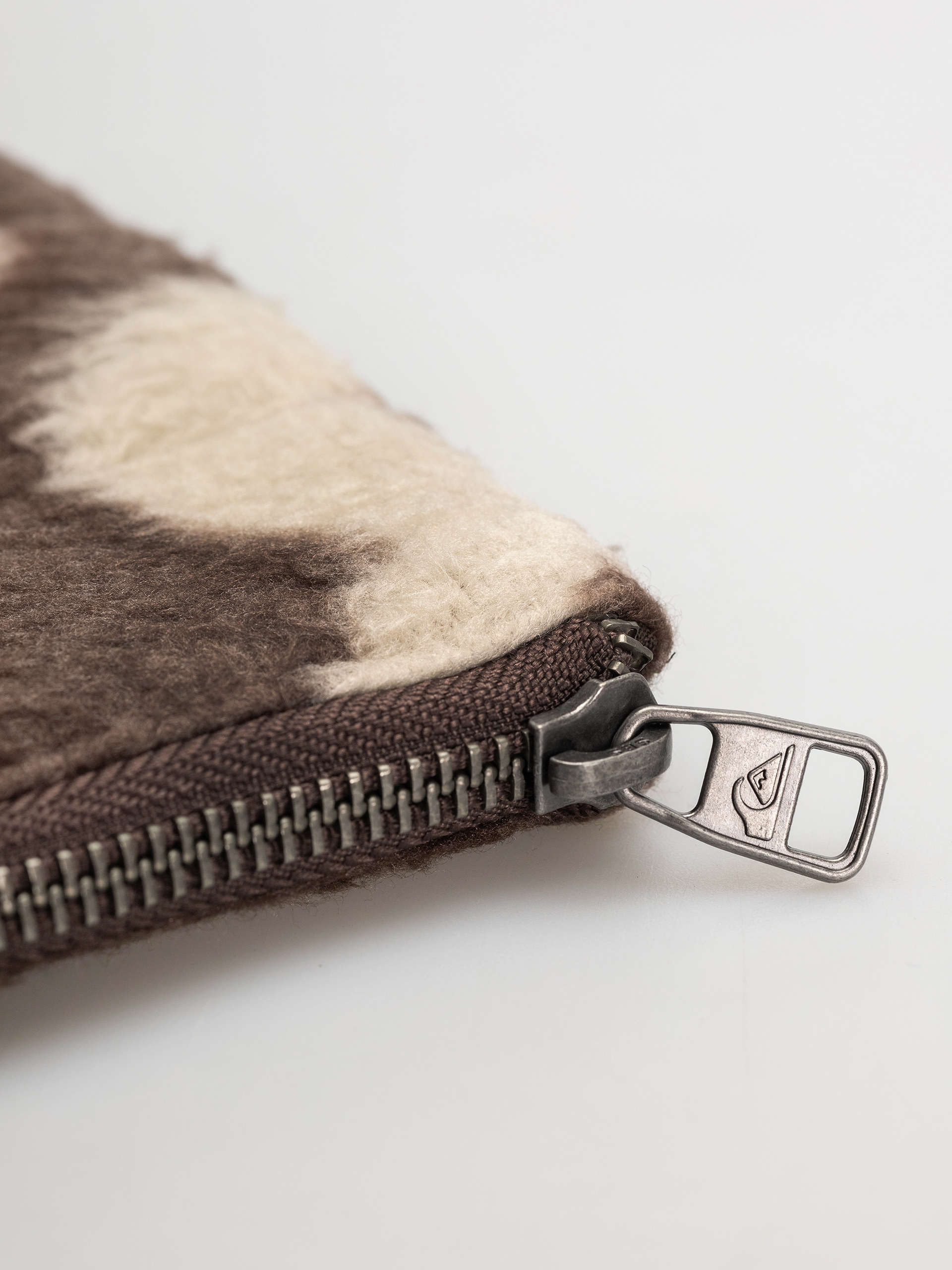 Kézitáska Quiksilver The Winter Pouch Aop Wmn (chocolate brown mini checker)