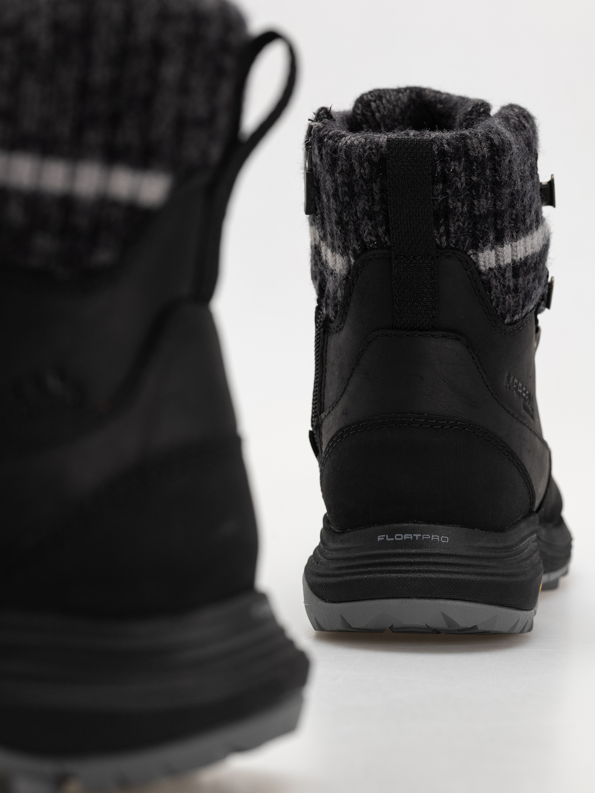 Merrell Siren 4 Thermo Mid Zip Wp Wmn Cipők (black)