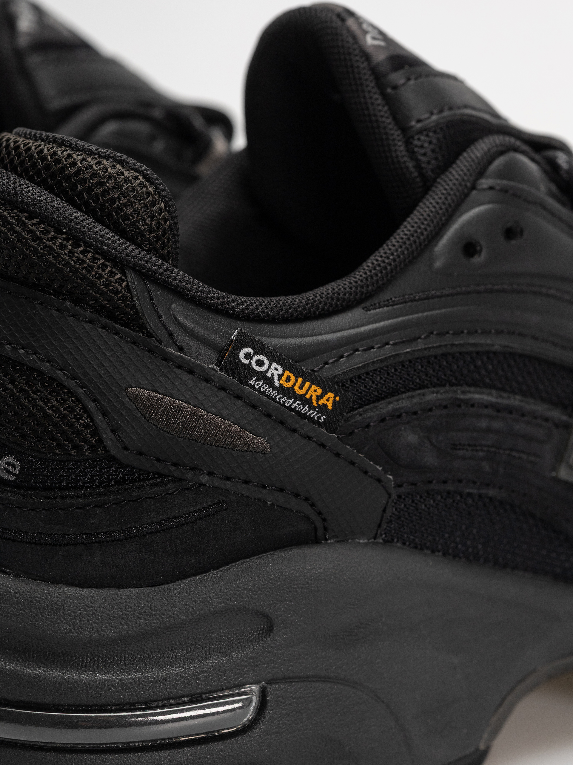 New Balance 1000 Cipők (black)