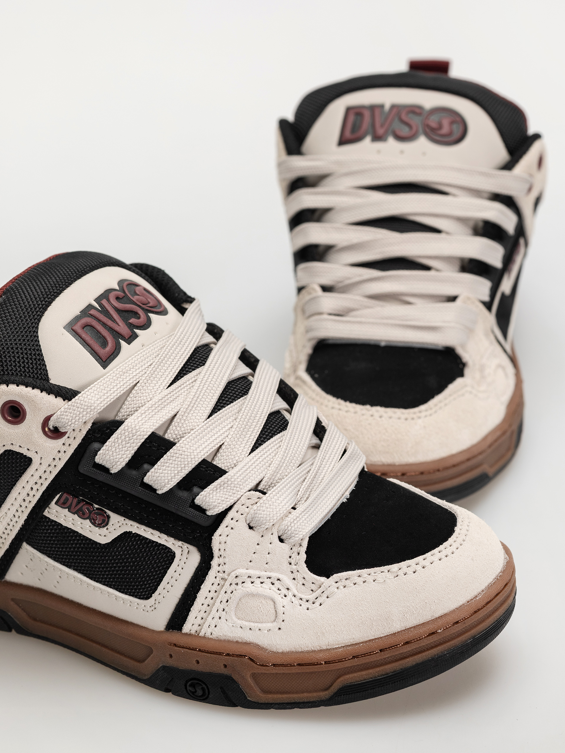 DVS Comanche Cipők (slv/gry/blk/ruby wine)