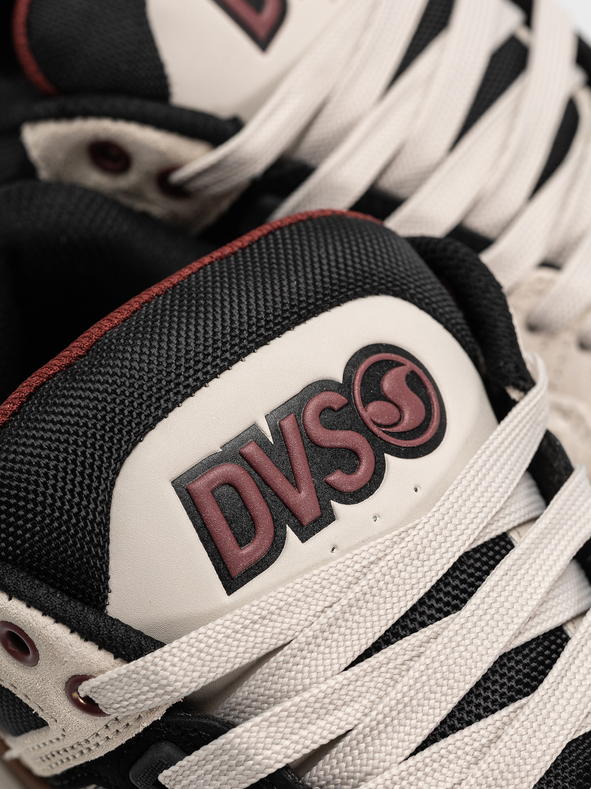 DVS Comanche Cipők (slv/gry/blk/ruby wine)