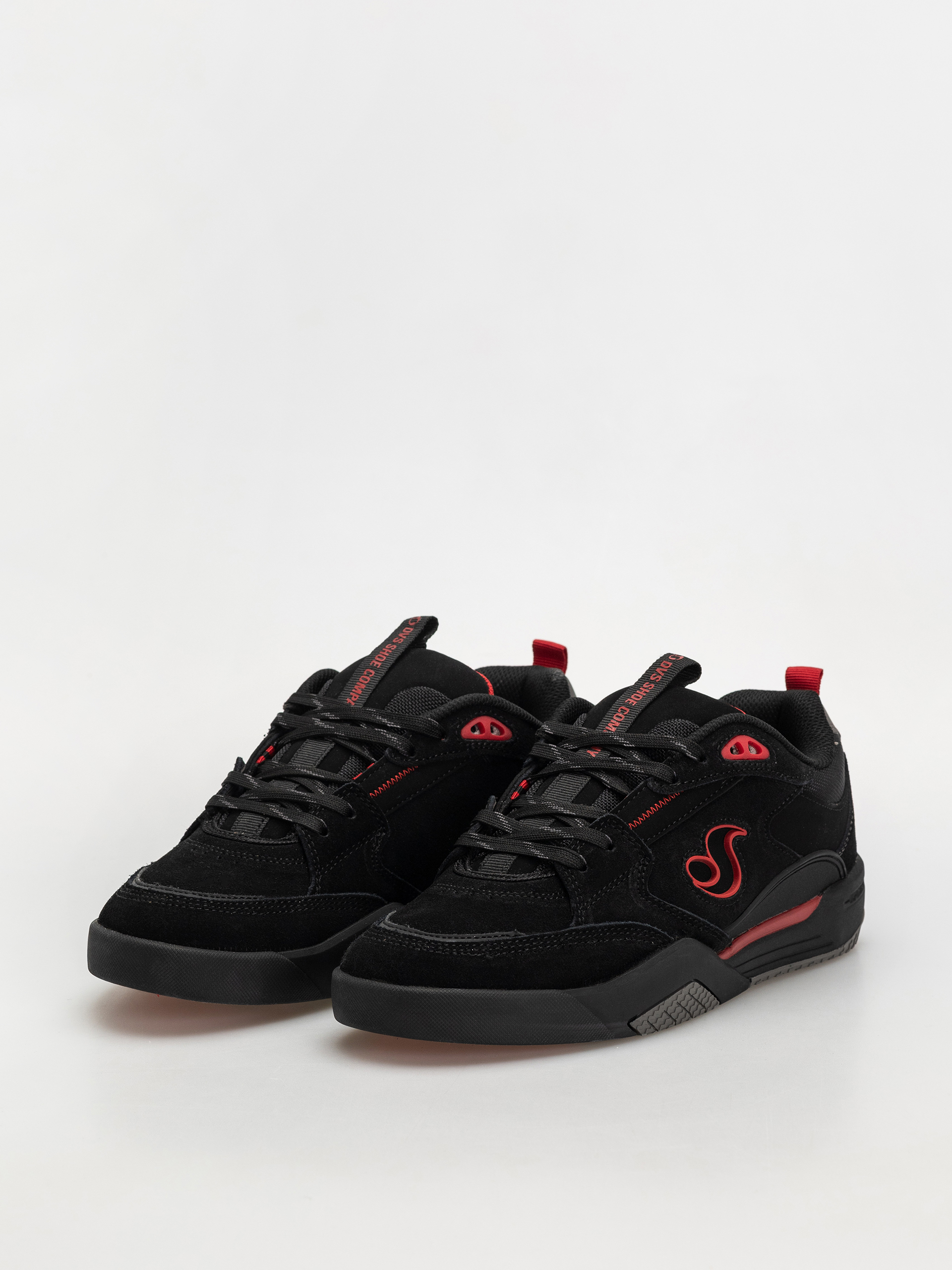 DVS Slot Cipők (blk/blk/red)
