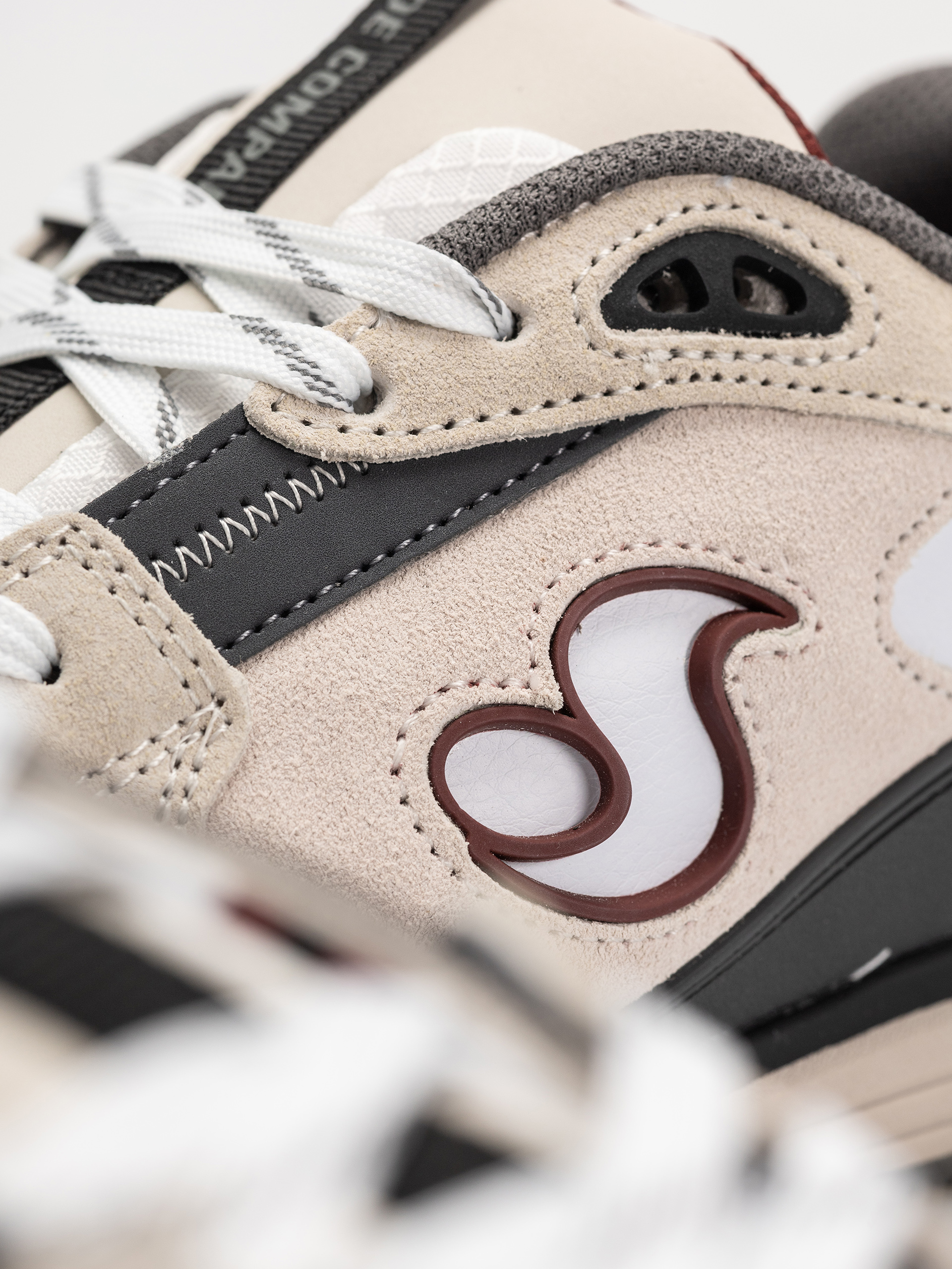 DVS Slot Cipők (grey/wht/blk)