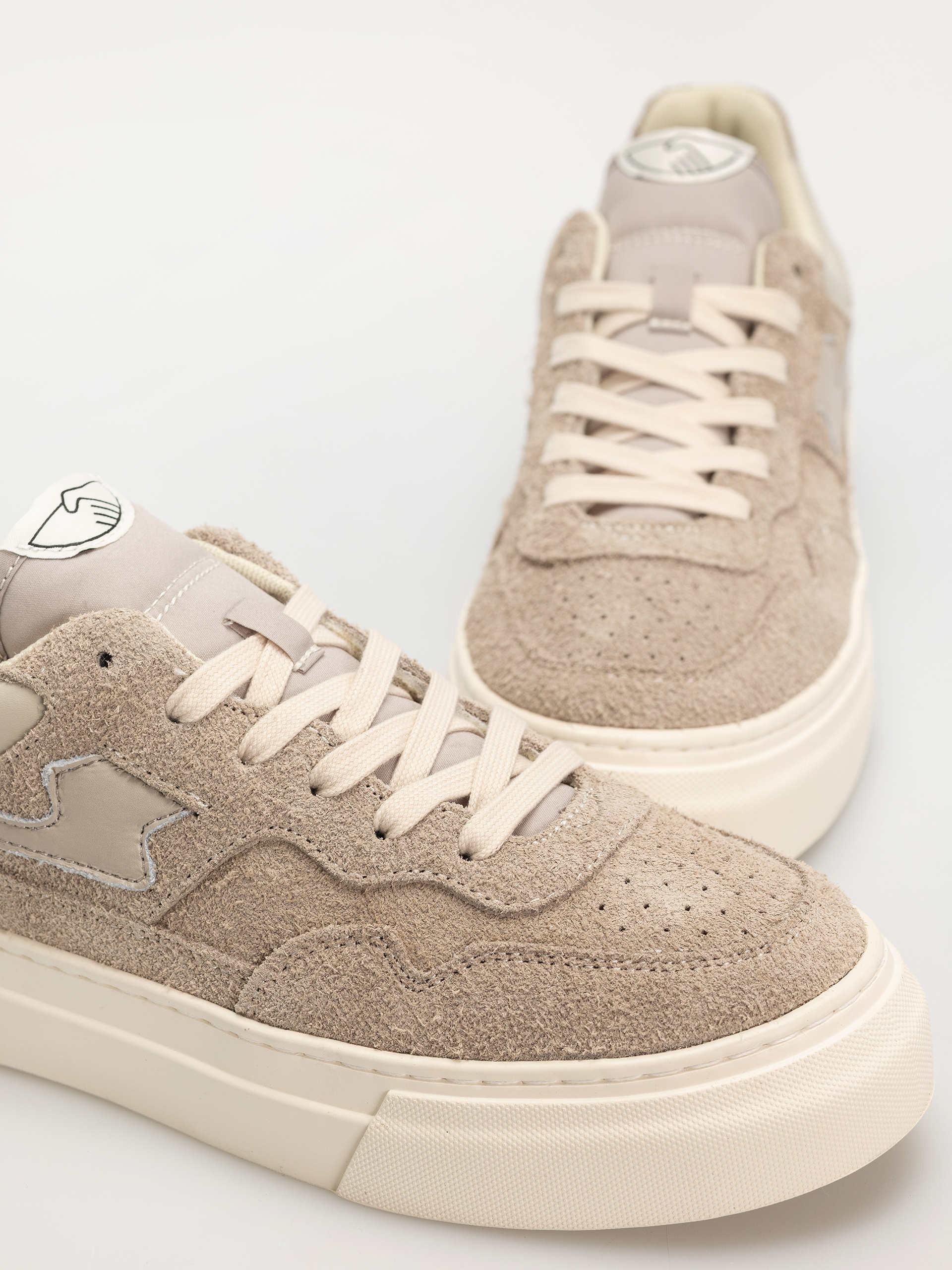 Stepney Workers Club Pearl S-Strike Cipők (raw suede taupe)