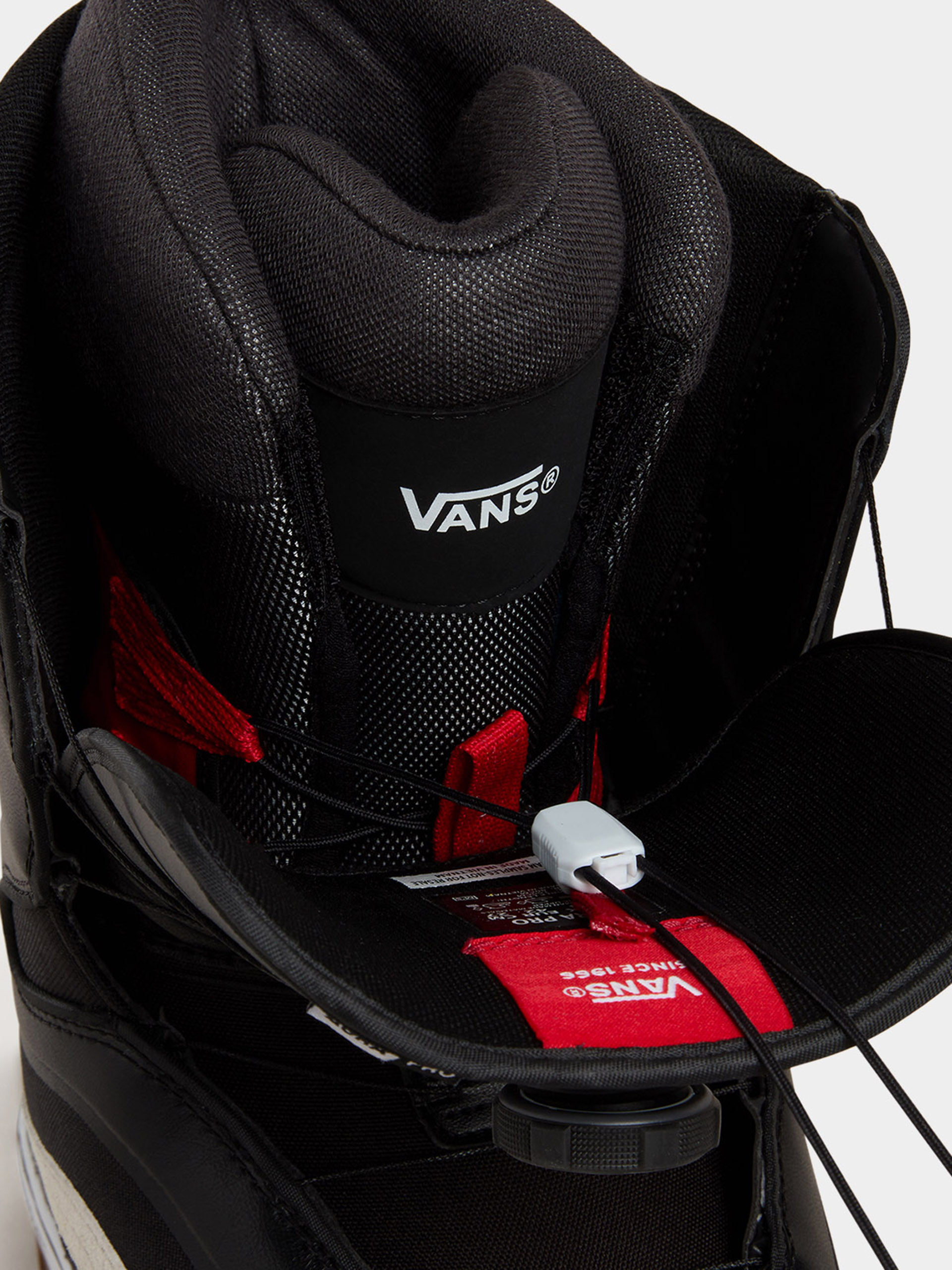 Férfi Snowboard cipők Vans Aura Pro (black/white)