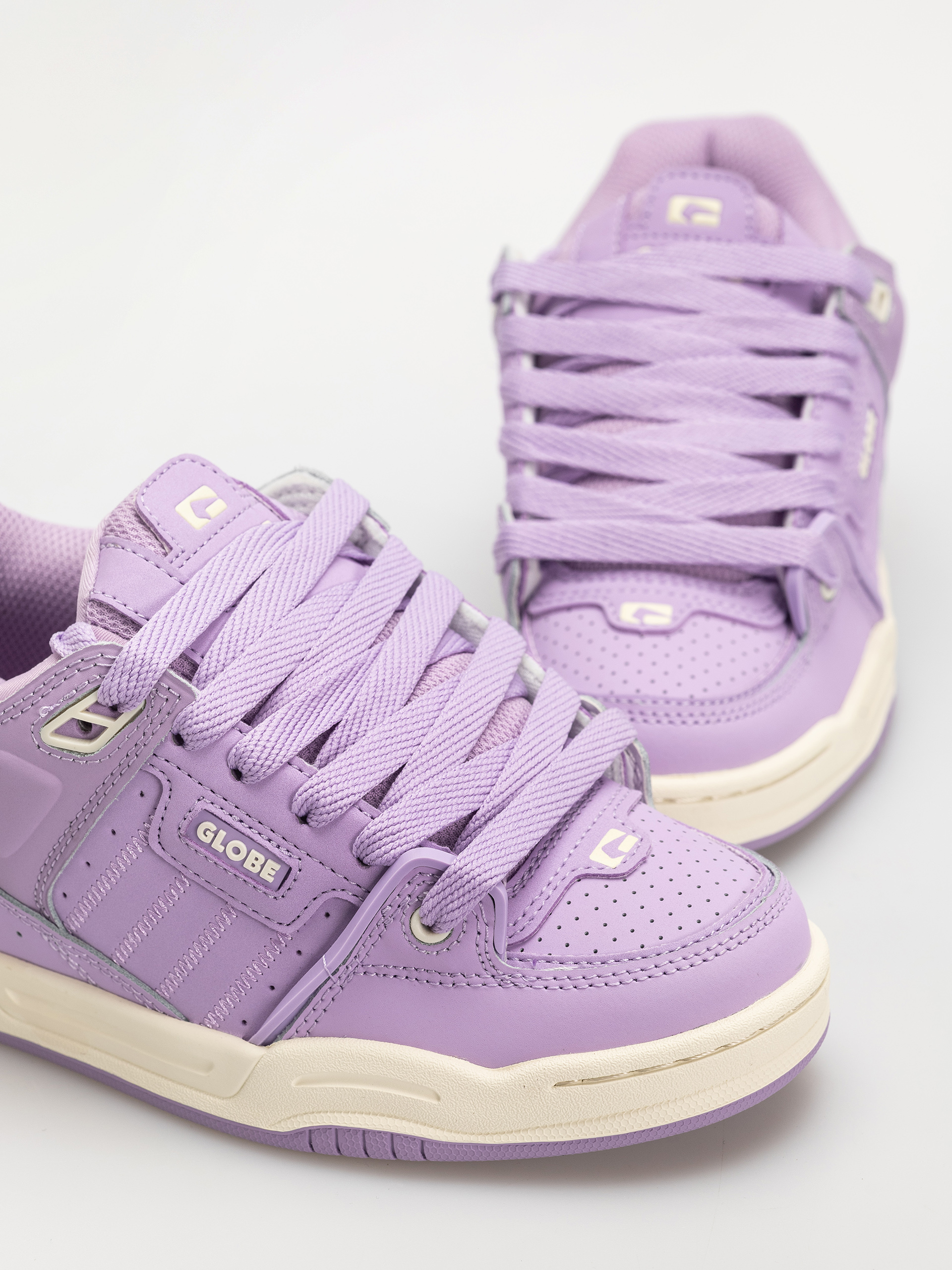 Globe Fusion Cipők (lilac/cream)