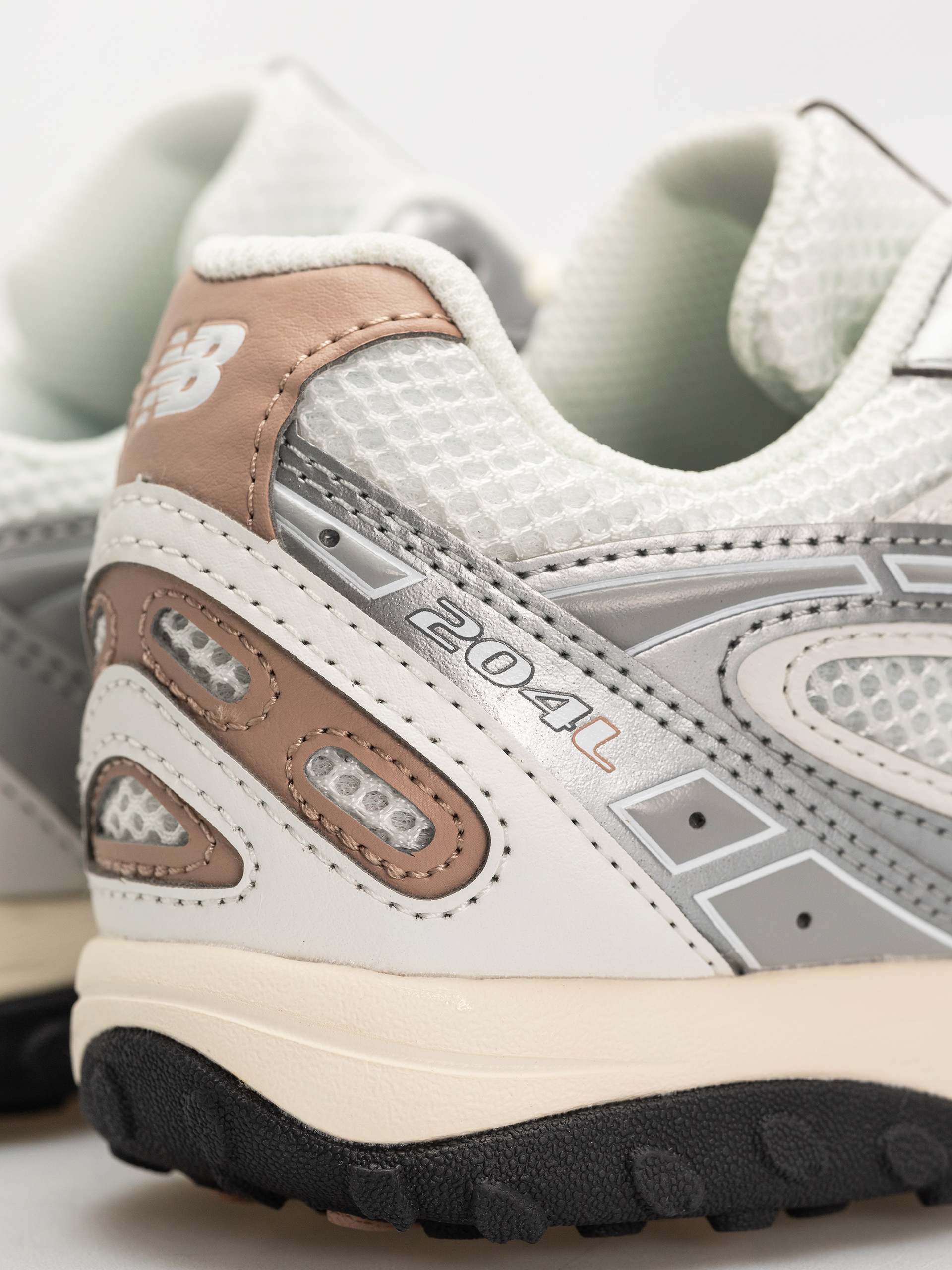 New Balance 204 Cipők (silver metallic)