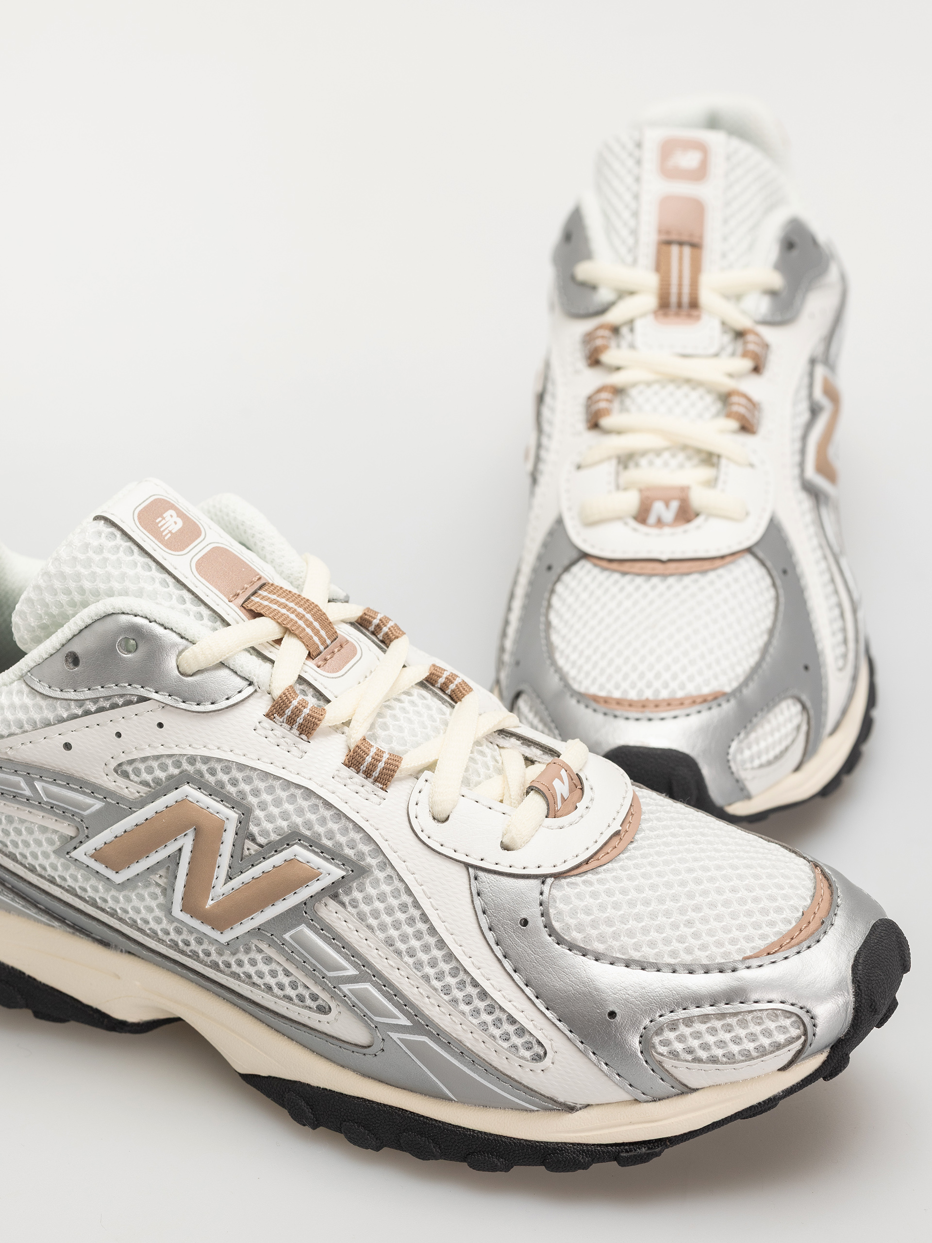 New Balance 204 Cipők (silver metallic)