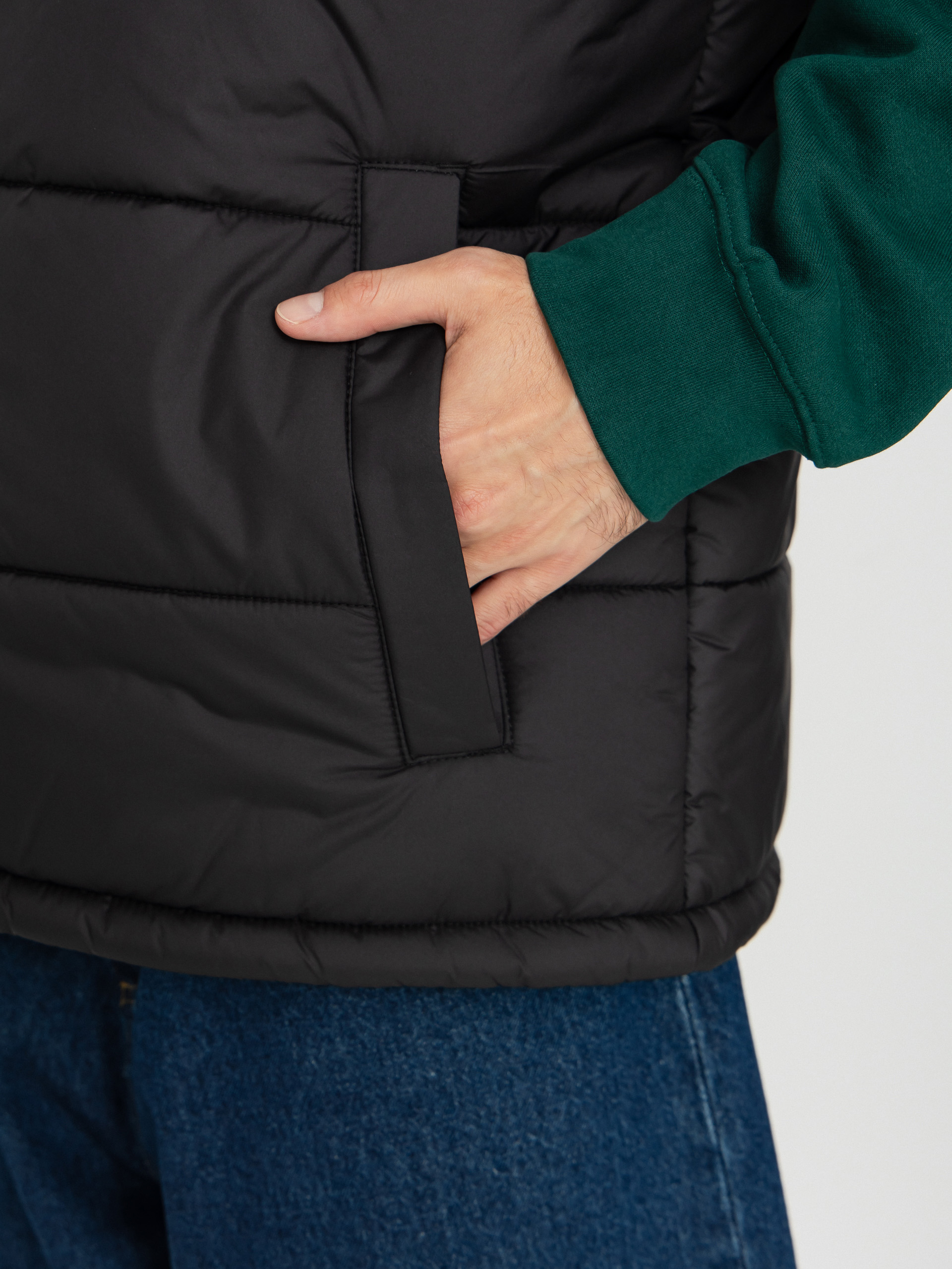 Vans Mte Hillgate Vest Mellény (black)