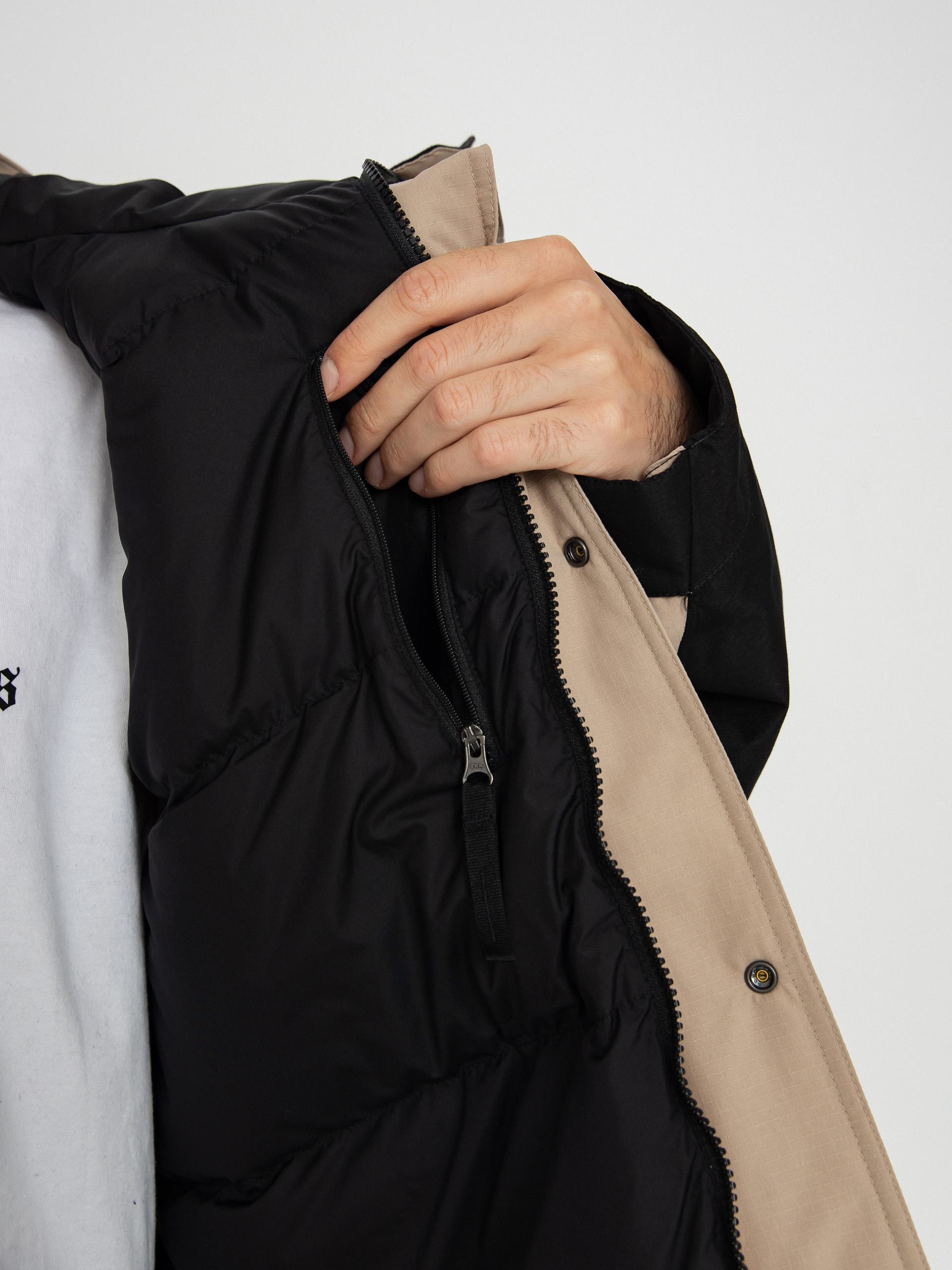 The North Face Mountain Down Dzseki (mushroom grey/tnf black)