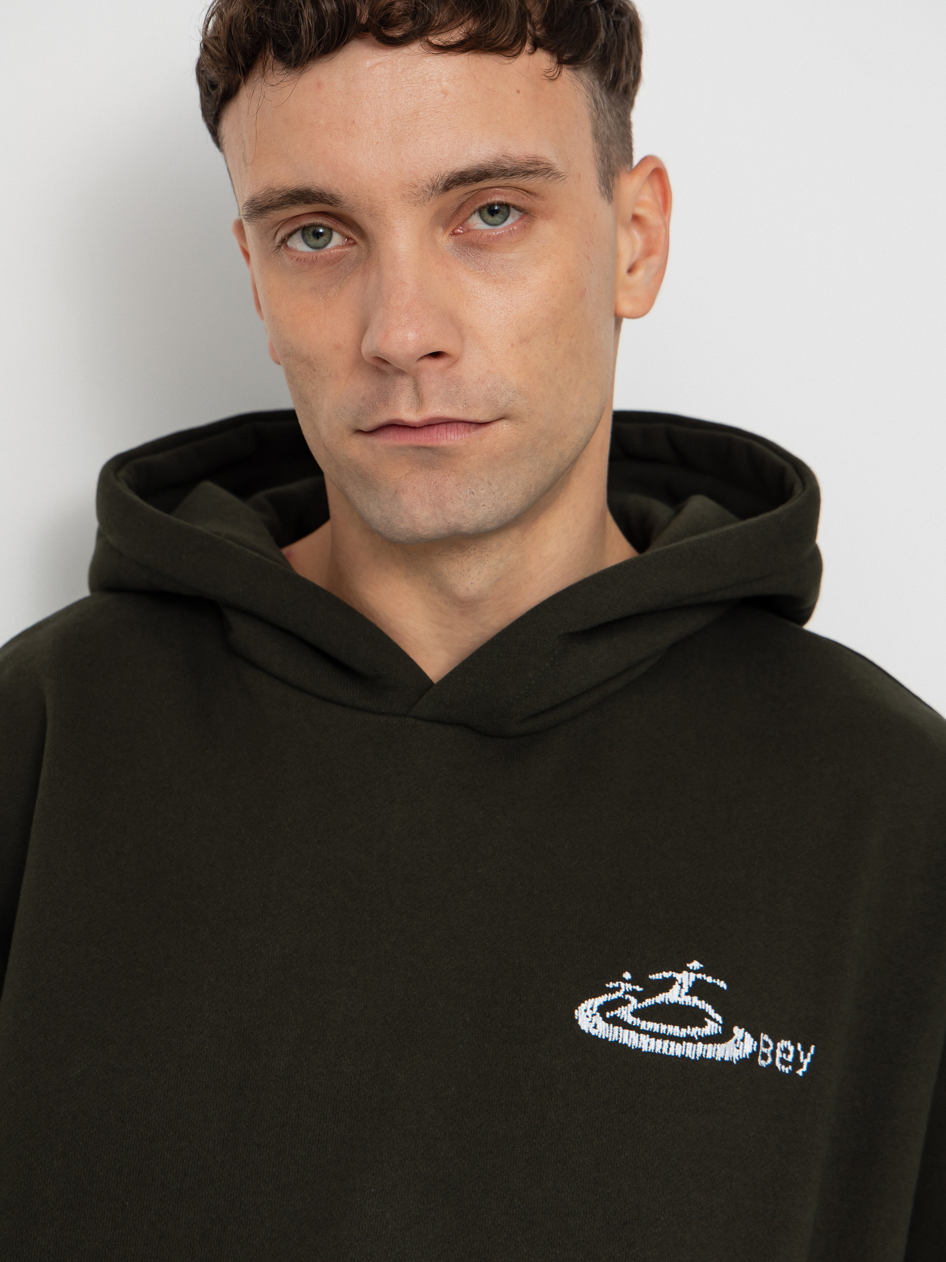 Kapucnis pulóver OBEY Corp Extra Heavy HD (rosin)