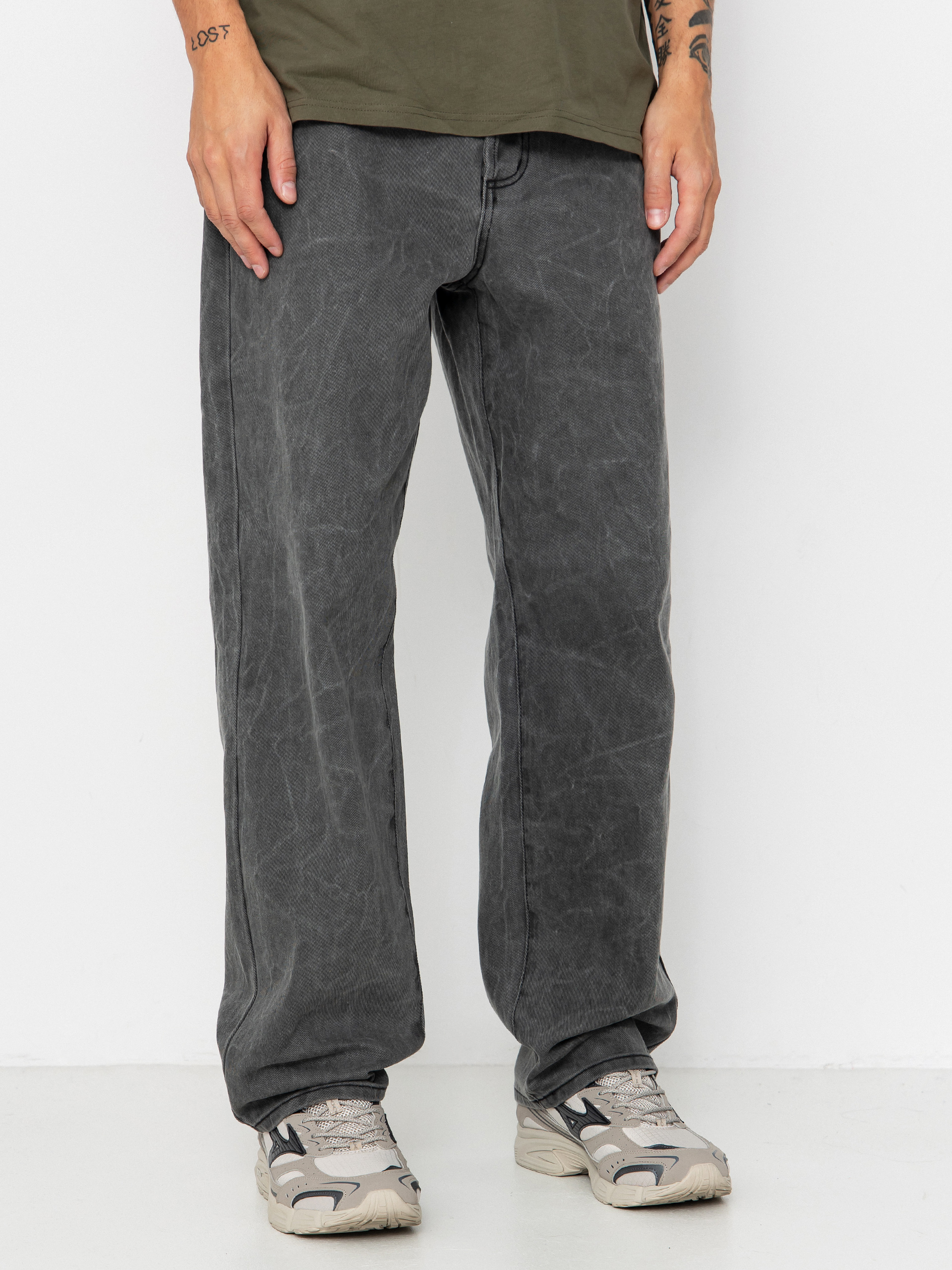 OBEY Classic Wrinkle Baggy Denim Kisnadrág (black wrinkle wash)