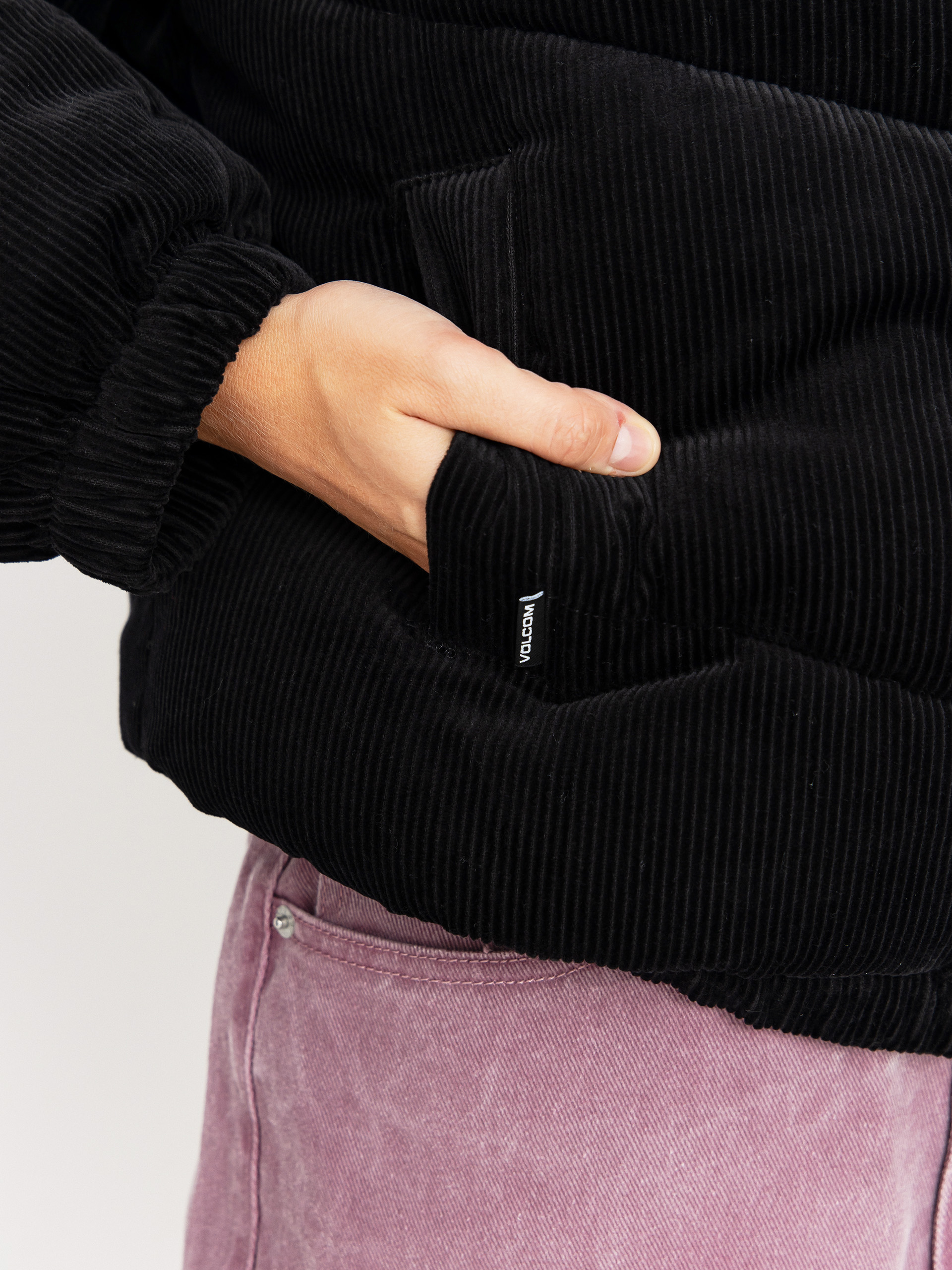 Dzseki Volcom Cord'n Stone Puff Wmn (black)