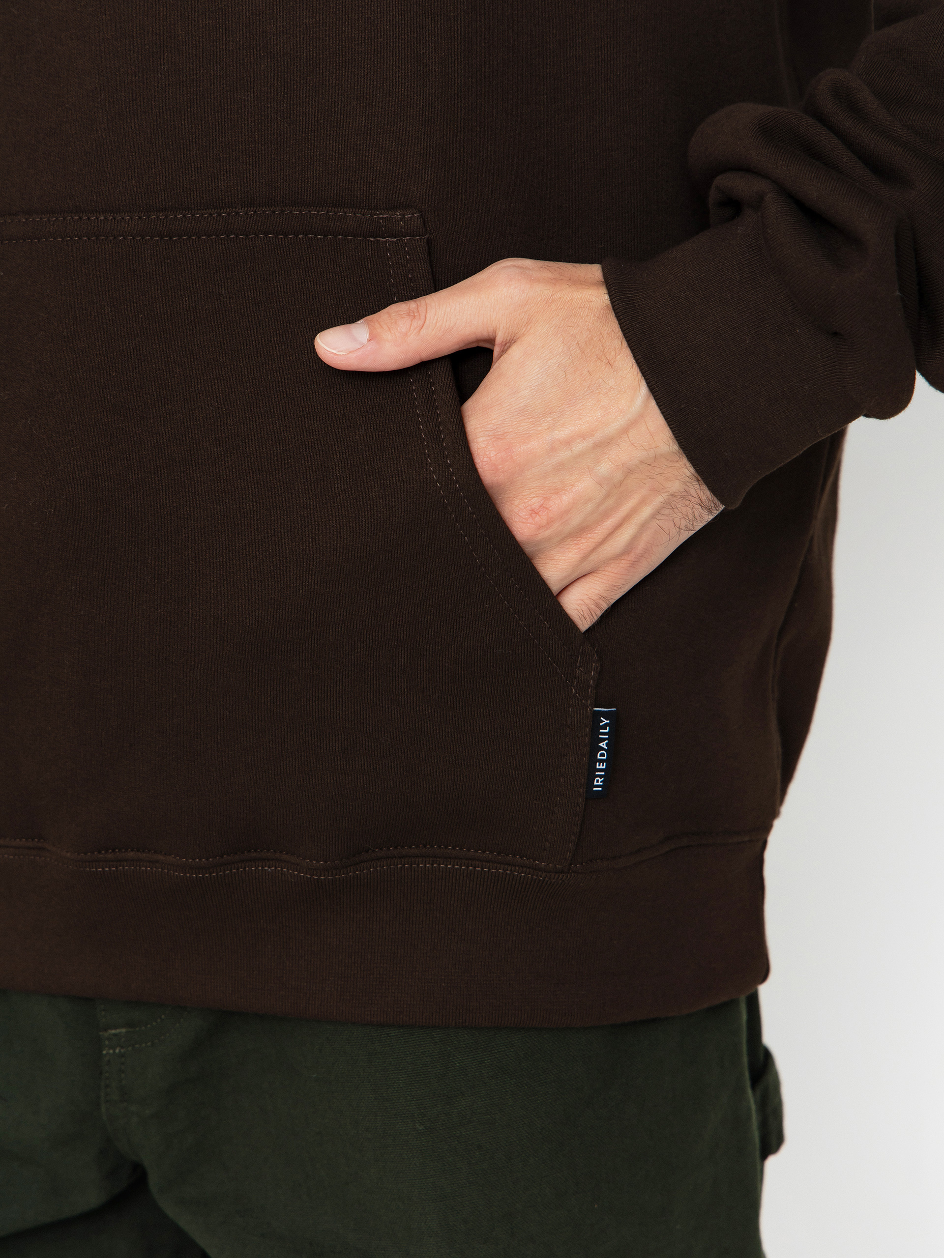 Kapucnis pulóver Iriedaily Peaceride HD (dark coffee)
