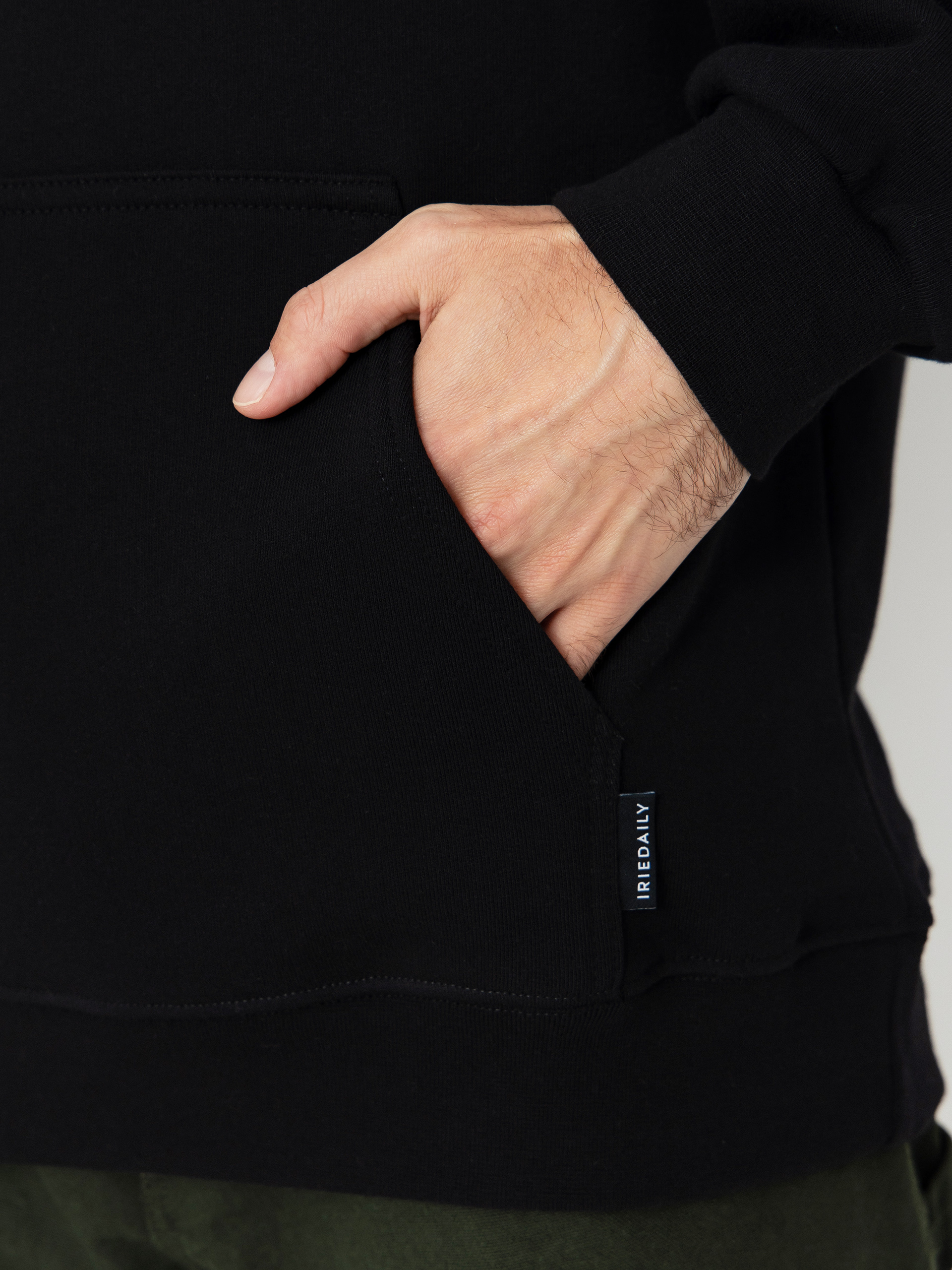 Kapucnis pulóver Iriedaily No Love HD (black)