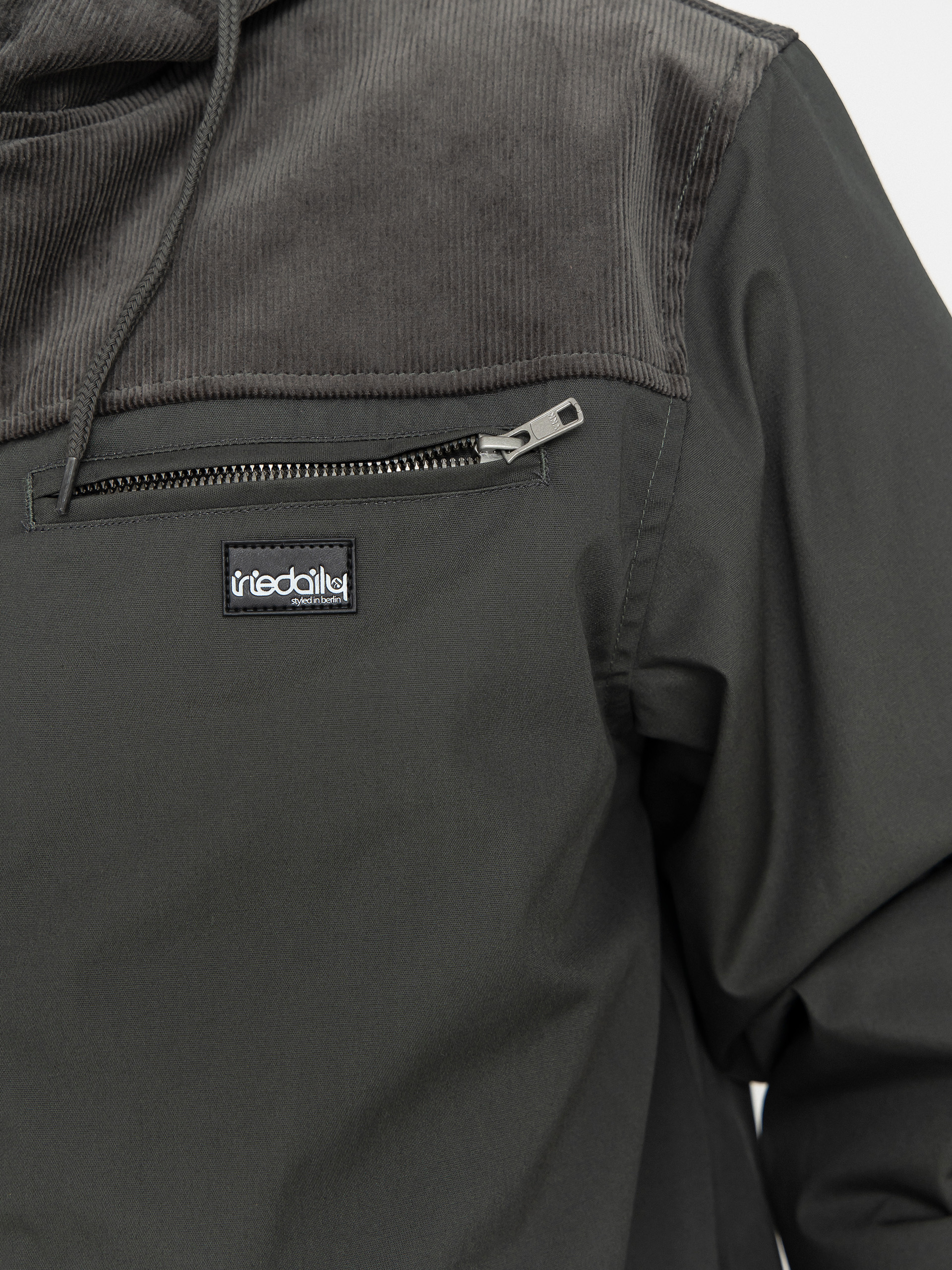 Dzseki Iriedaily Hafen (dark jungle)